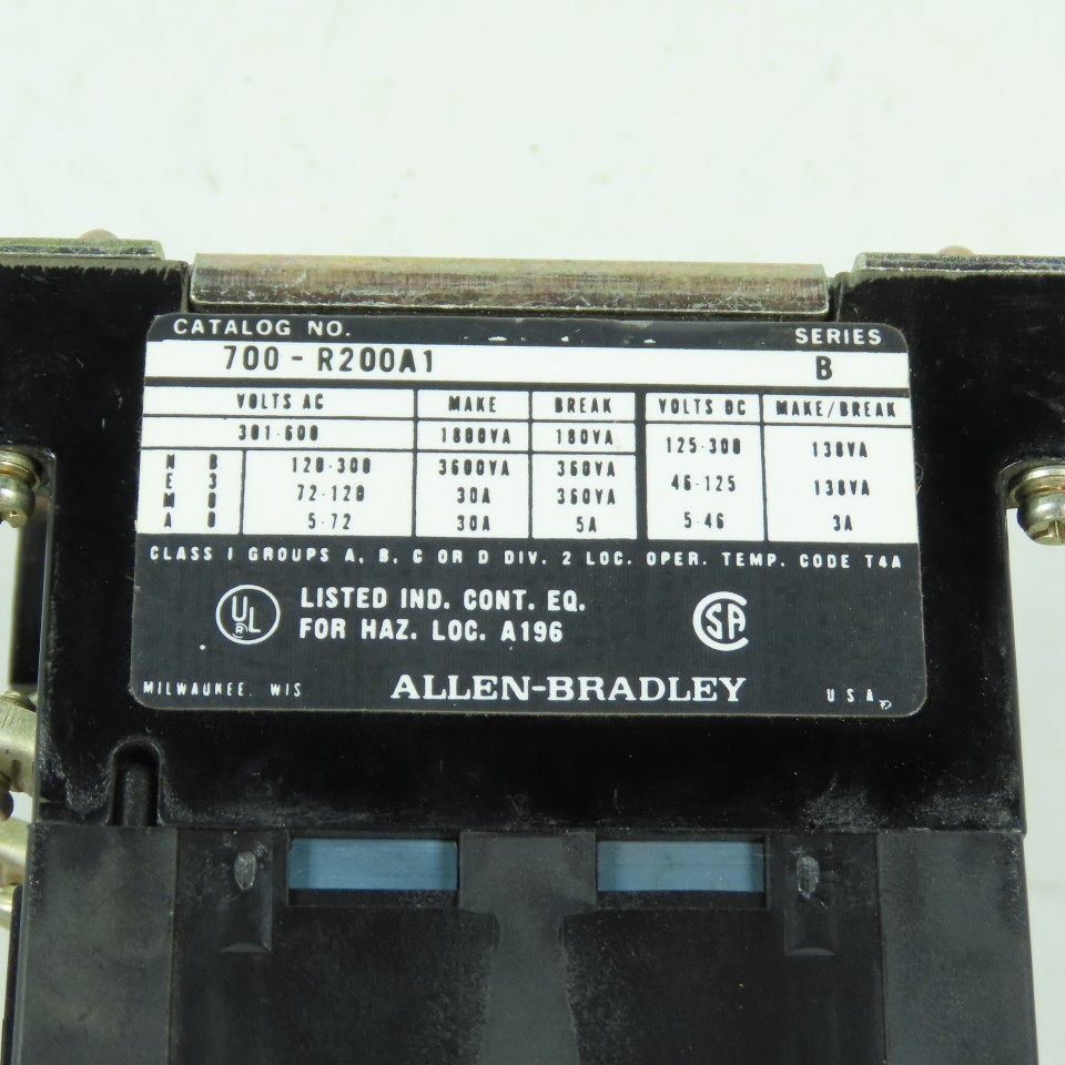 Allen-Bradley 700-R200A1 Bulletin 700 Type R Electrically Held Relay