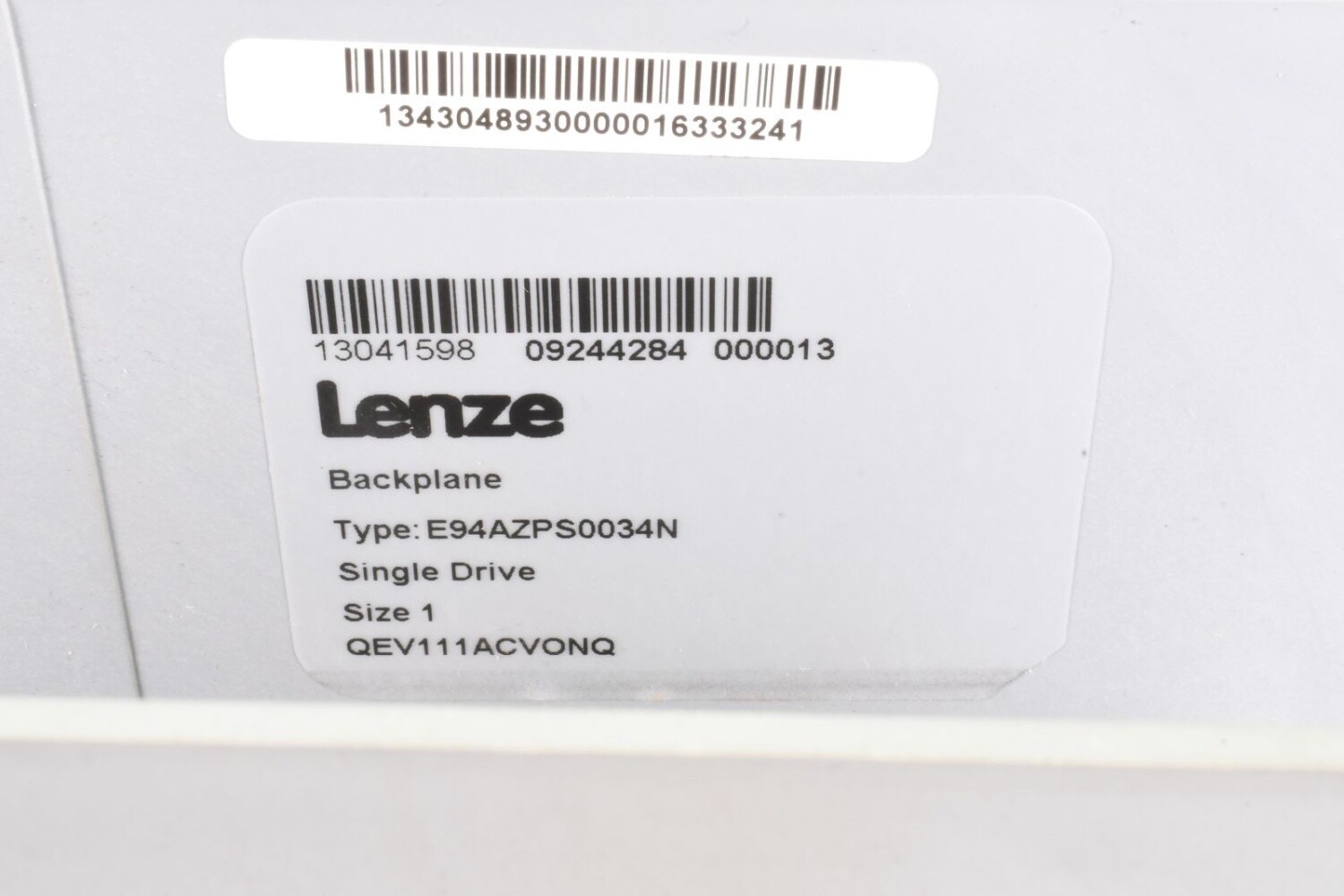 LENZE E94AZPS0034N + E94AZMS0034 + E94AZHX0051, Backplane with accessories