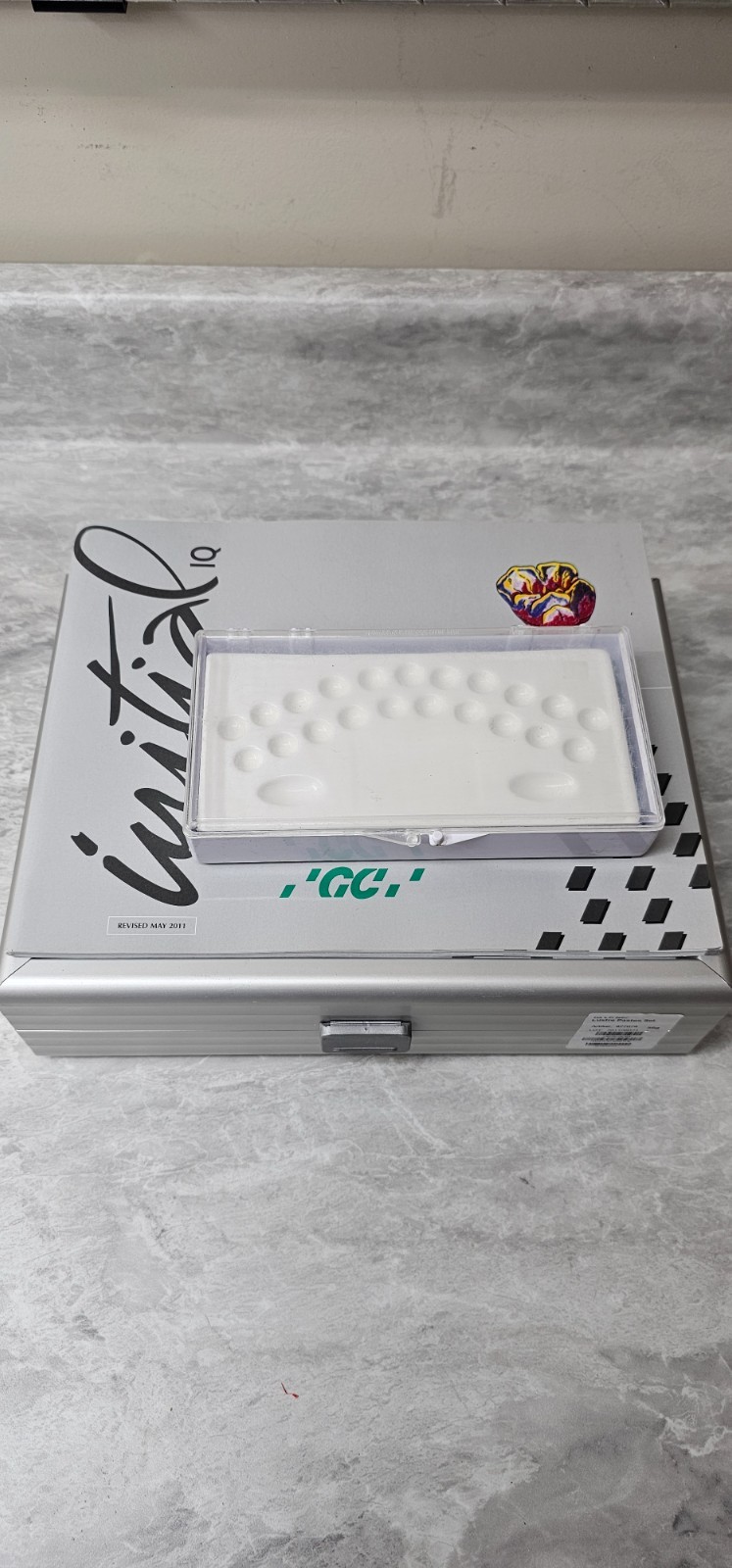 GC initial lustre pastes set