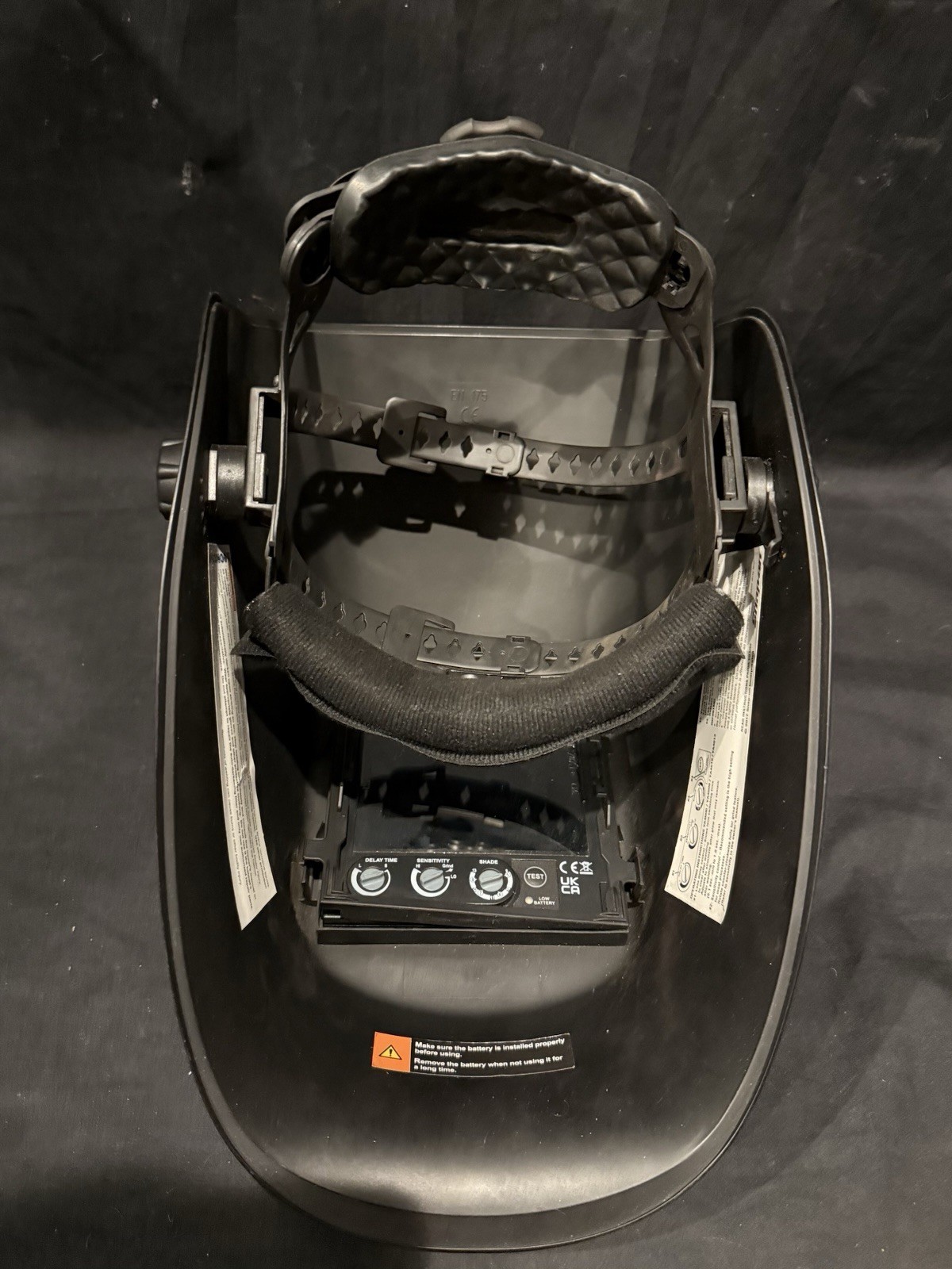 SNAP-ON Auto-Darkening Welding Helmet (Black/ Multi-Color Eagle Graphic) YA4609