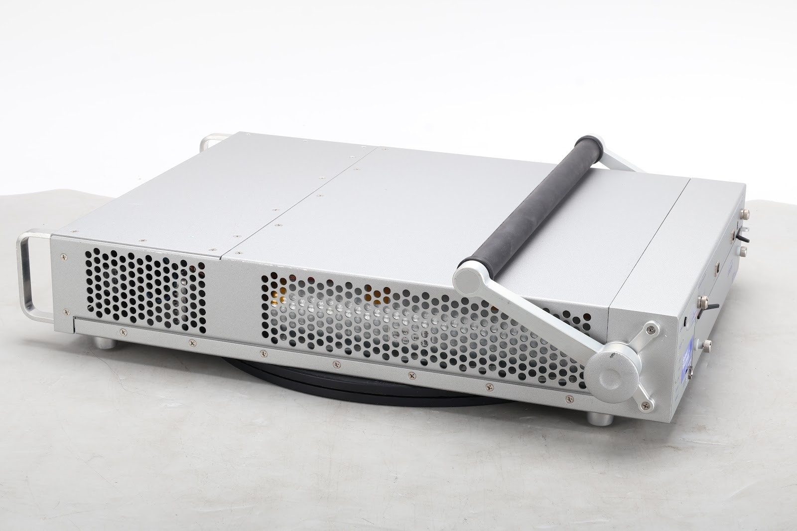Spirent SPT-2000A Test Center Chassis With CV-10G-S2 Module – AS IS