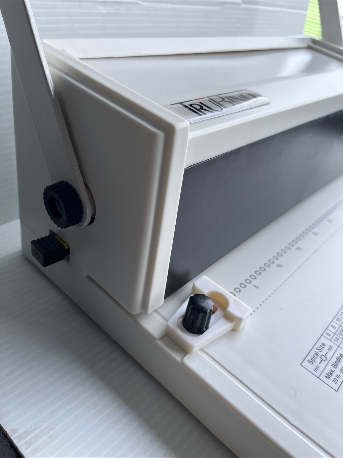 Trubind Coilbind TB-S20 Coil Binding Machine 4:1 Manual Round Hole Punch & Coils