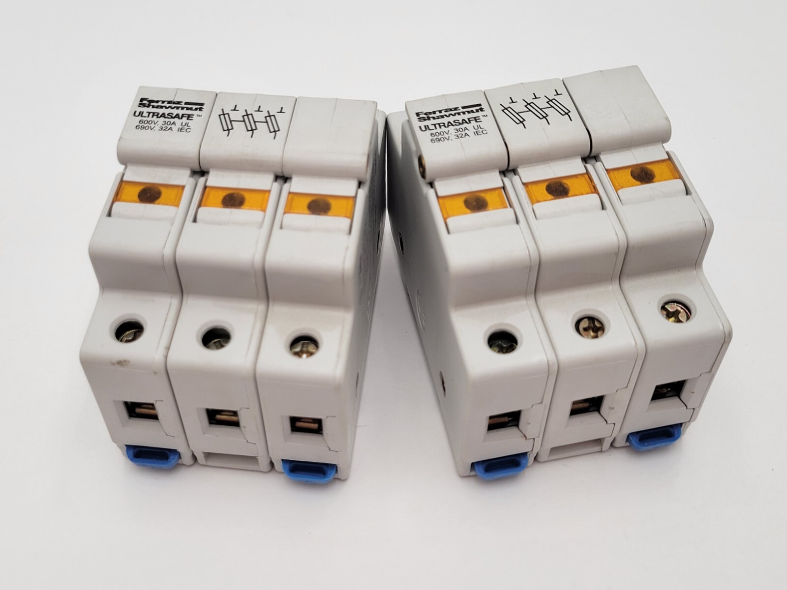 Ferraz Shawmut USM3I Y219073 Ultrasafe Fuse Holder 30/32 Amp 600 Volt AC 3 Pole