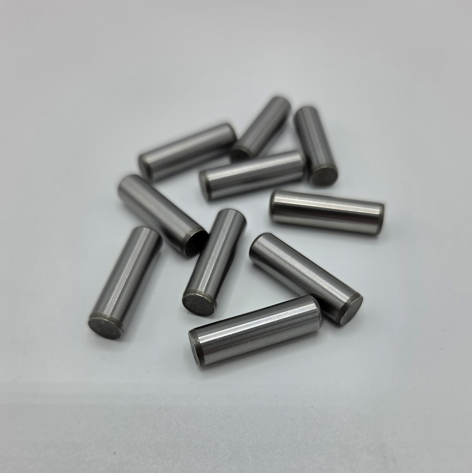 1/4″ X 7/8″ Dowel Pins Steel Hardned Alloy Heat Treated 10 Quantity New