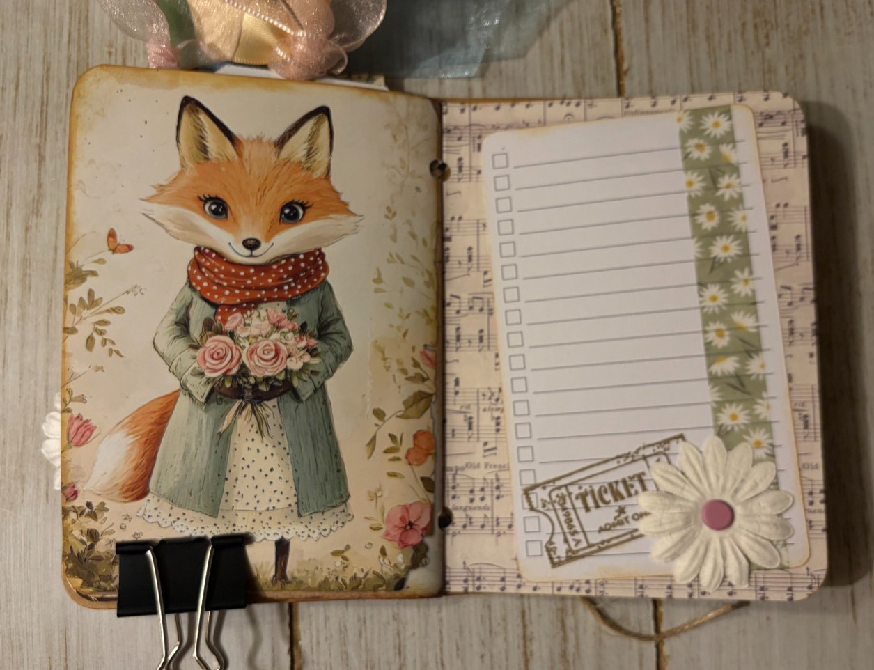 Junk Journal Handmade Booklet Book Vintage «Forest Animals» Pockets, Ephemera