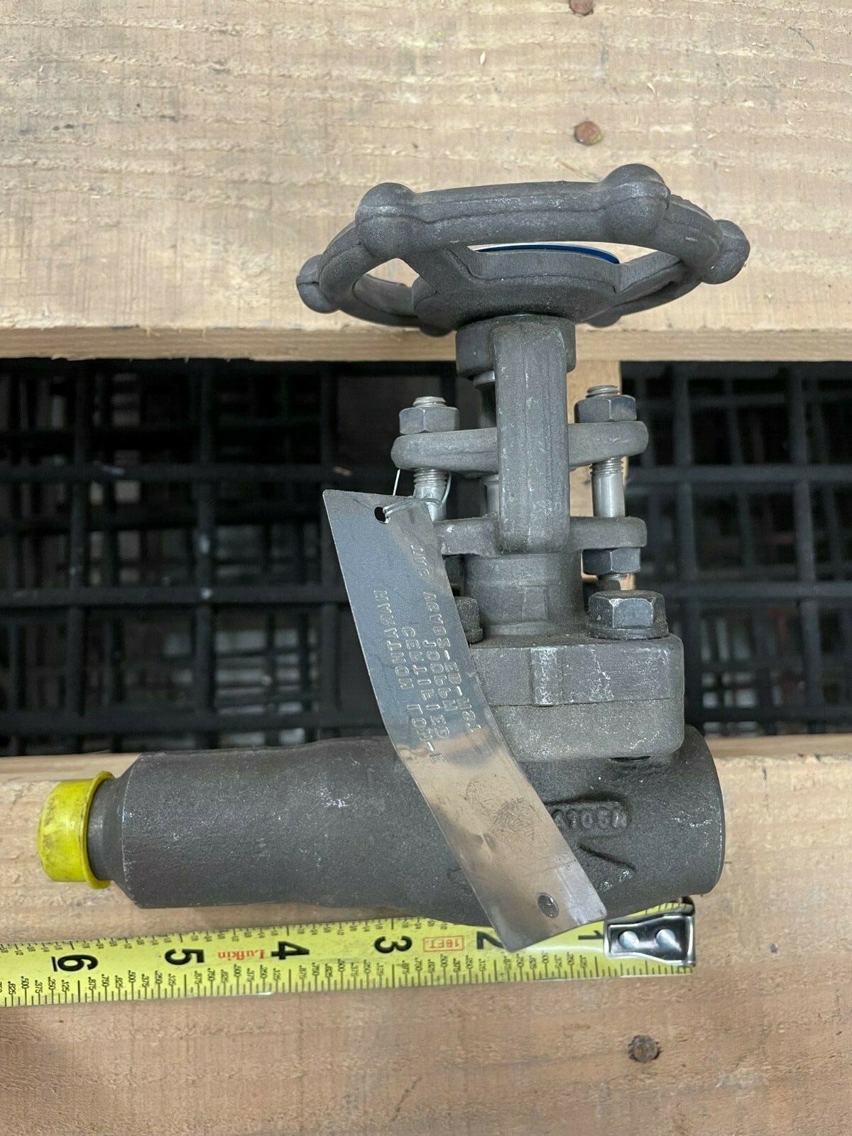 OMB MB-810 Gate Valve 1/2″ CL800 FNPT x Male Socket Insert A105N Forged Steel