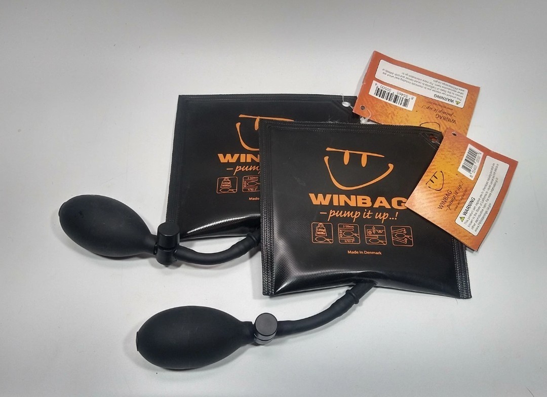 Winbag 300 Pounds Lifting Power Bag Size: 6.25″ W x 5.75″ L. Set of 2 Bags