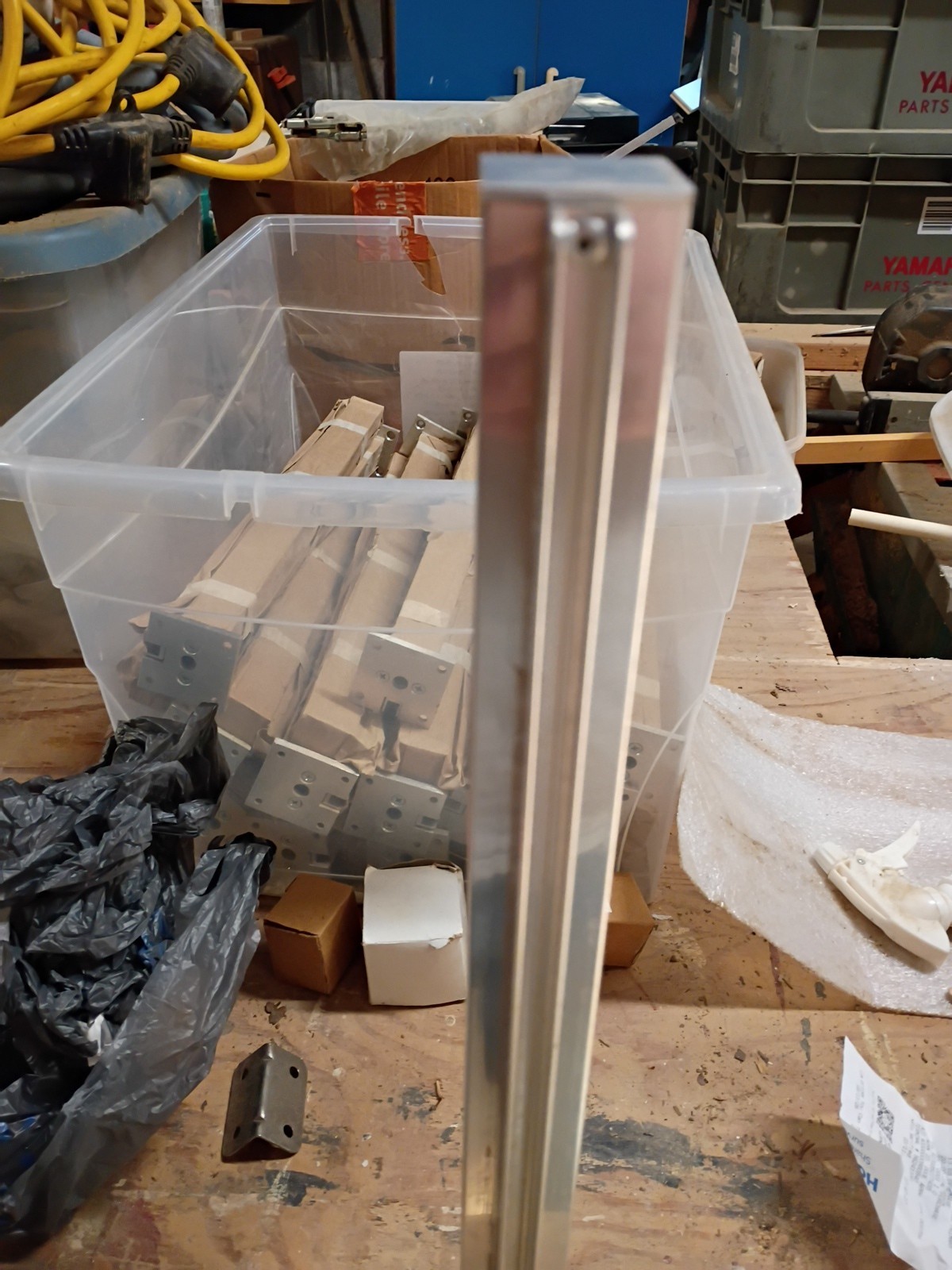 Set Of 2 18in Sneeze Guard End Posts For ¼” Glass In Original Paper Chrome 1⅛”²