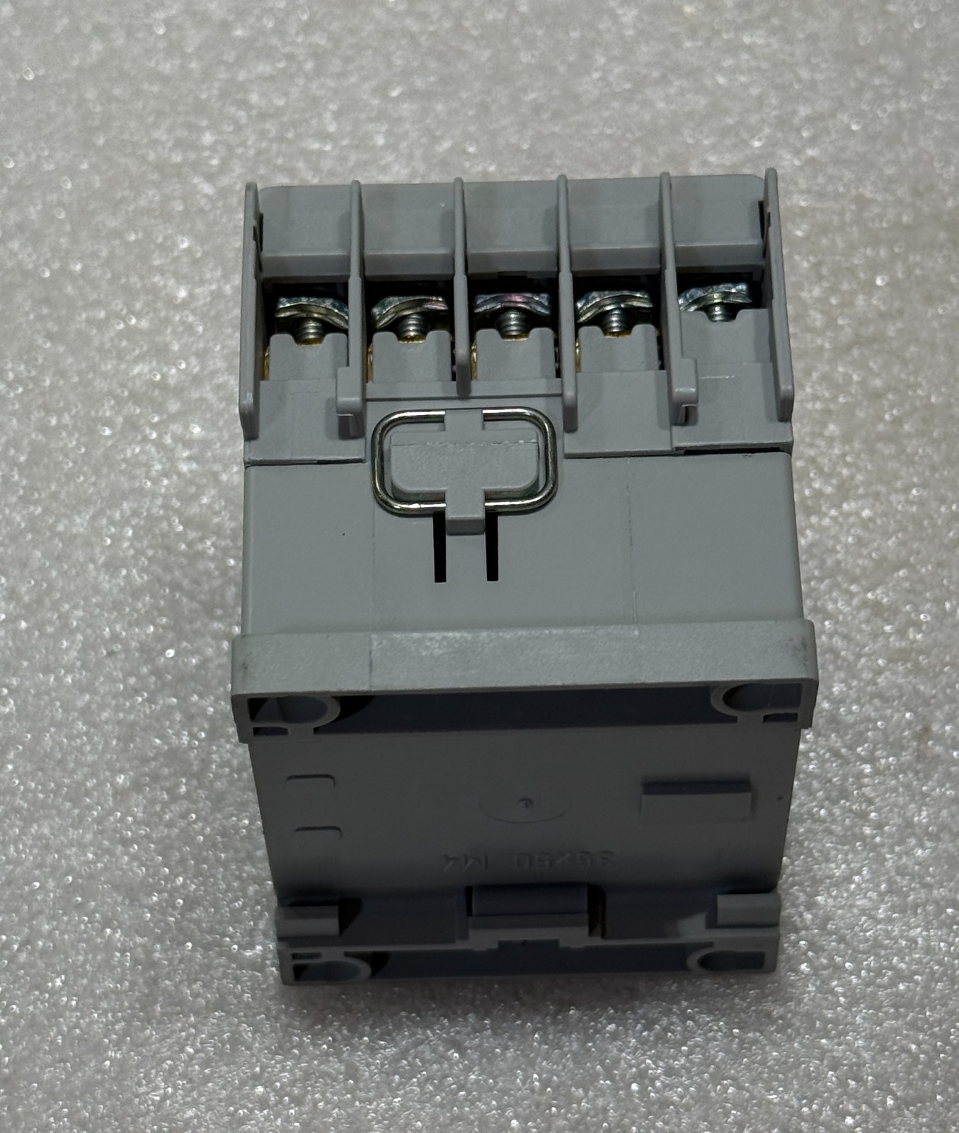 ALLEN-BRADLEY Mini contactor 100-K09*10 24V 50/60HZ 100-K09KJ10