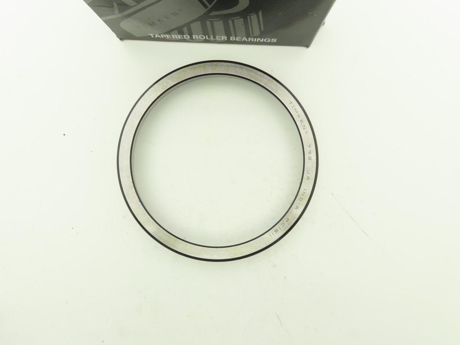 Timken 792-20024 Tapered Roller Bearing Cup Non Flanged 8.125″ OD x 1.375 Width