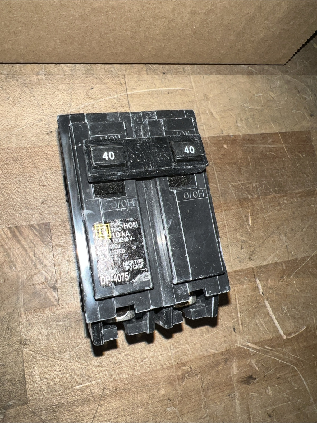 Square D HOM240 Circuit Breaker 2-Pole 40 Amp 120/240 Volt AC Homeline (15 Pack)