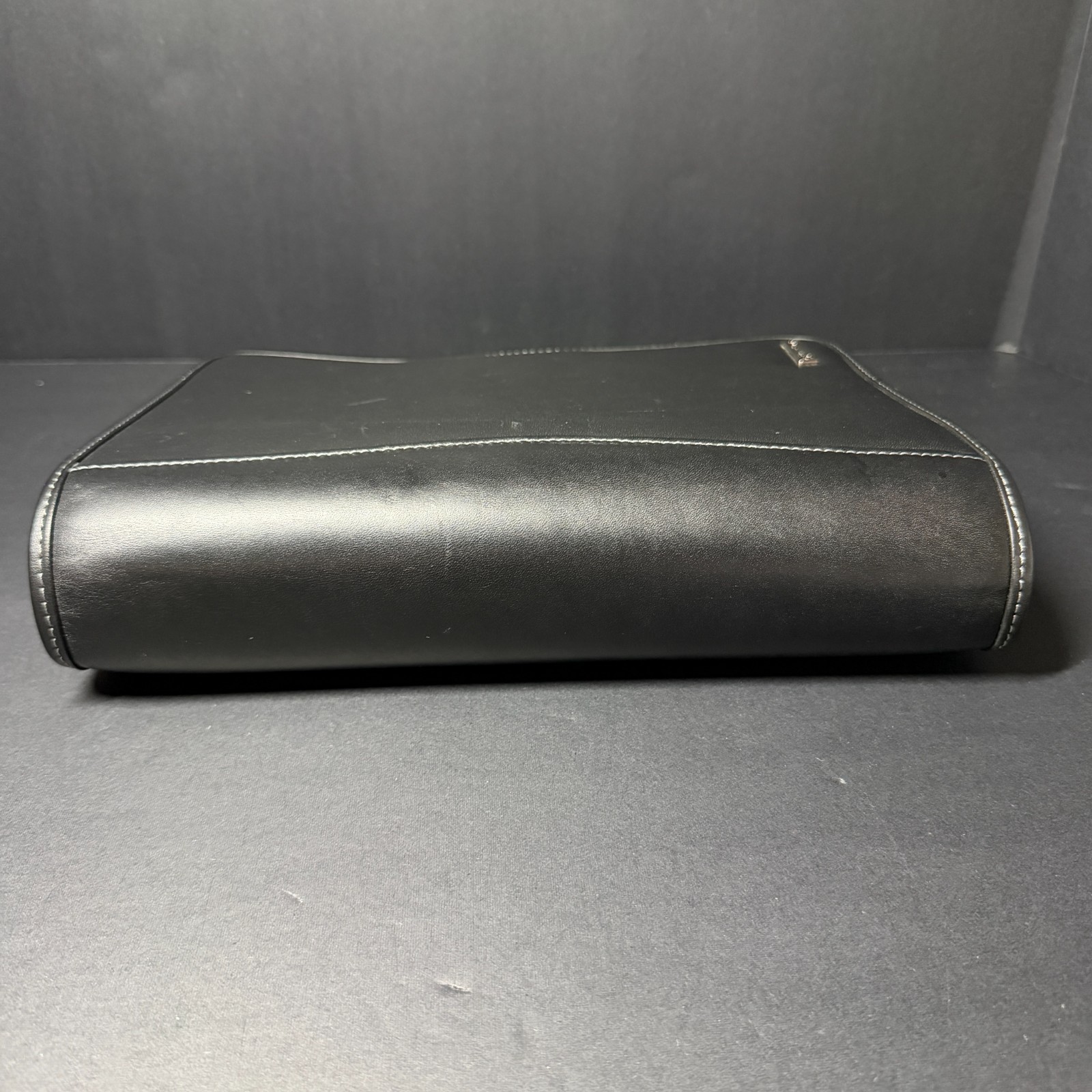 Black Leather Franklin Covey Zipper Agenda Planner, 8 x 10 1/2 inches