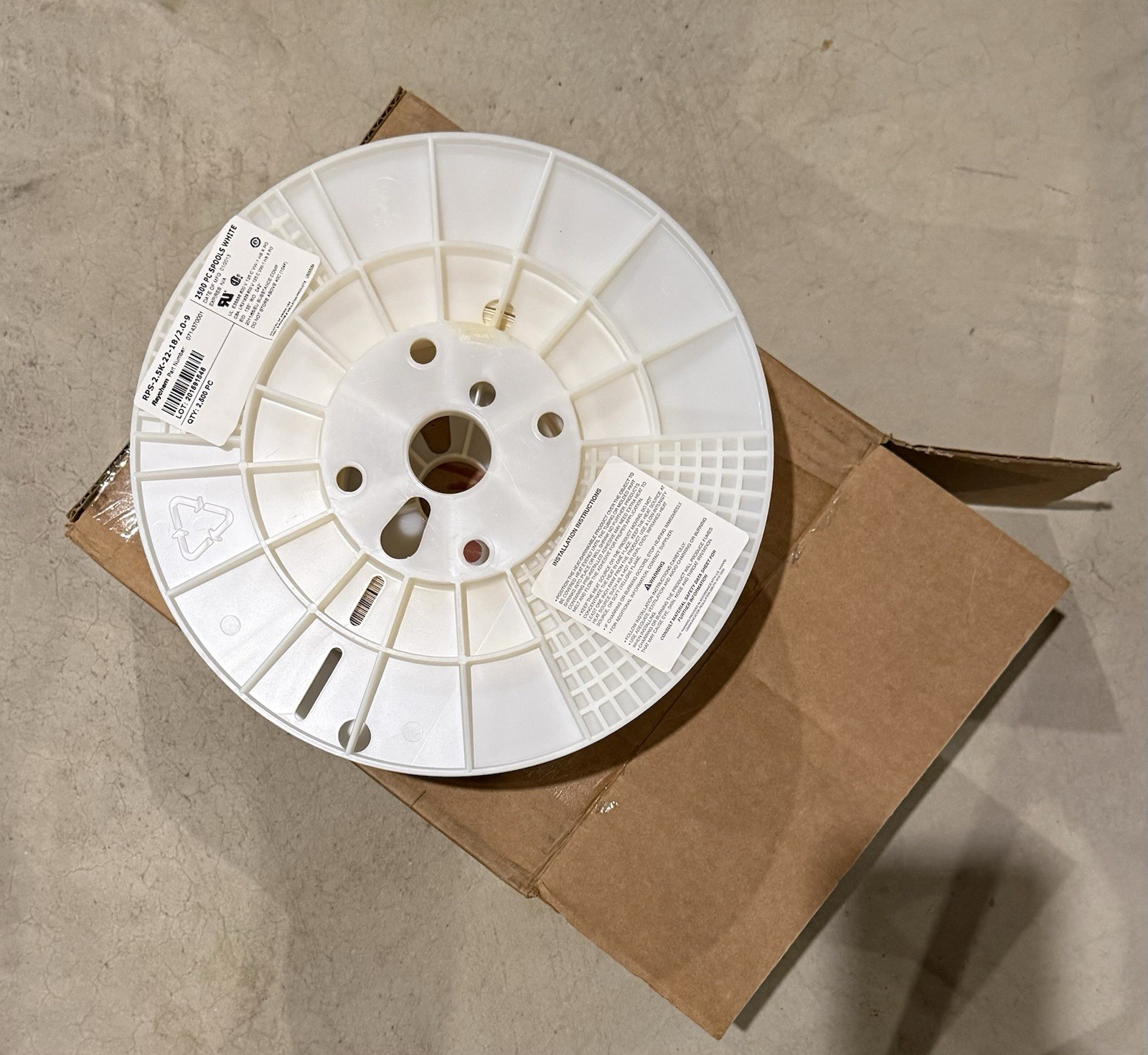 Tyco Electronics Raychem SHRINKMARK-PPS-2.5K-22-18/2.0-9
