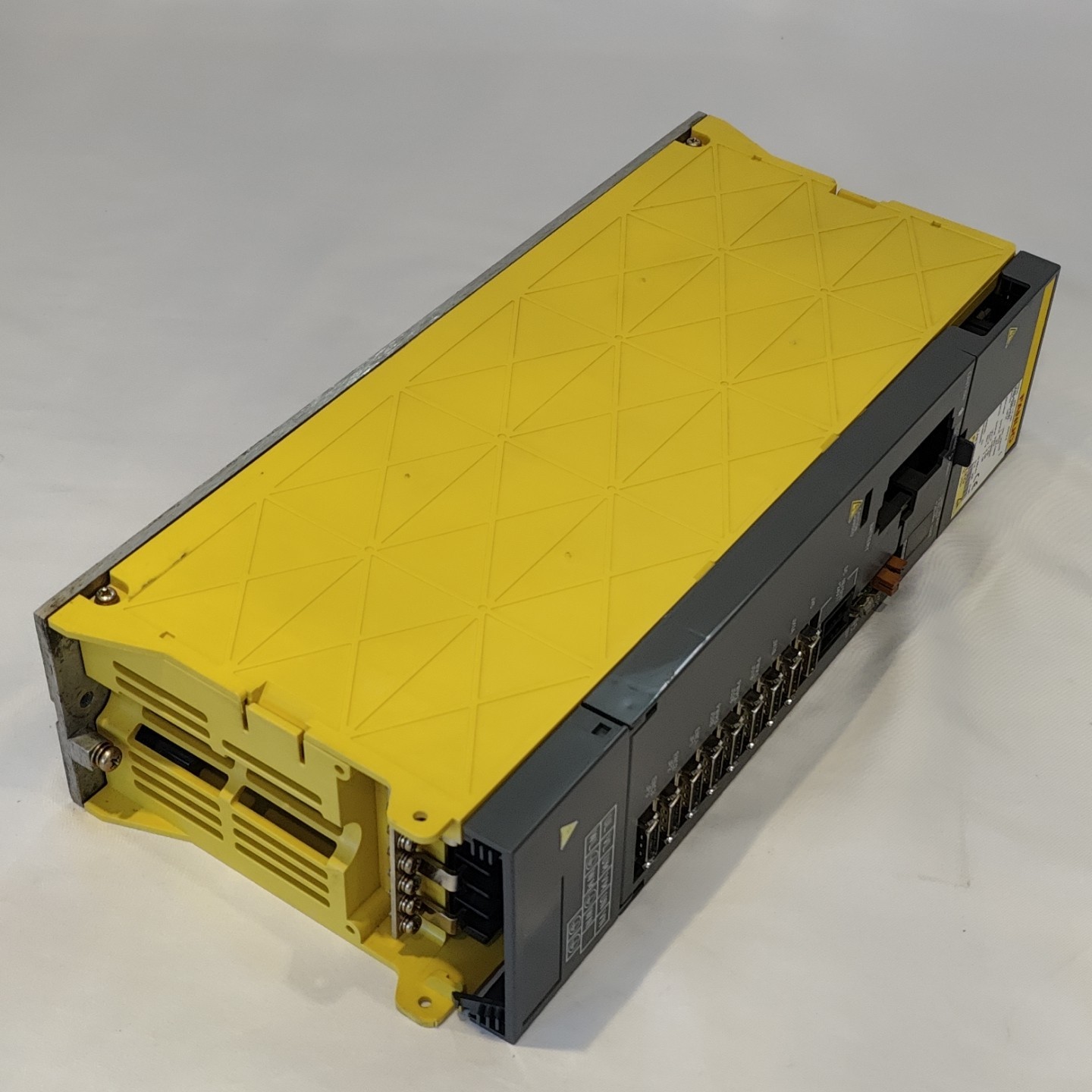 Fanuc A06B-6080-H301 Servo Amplifier Module 1.85kW 283-325VDC 3A Ser G