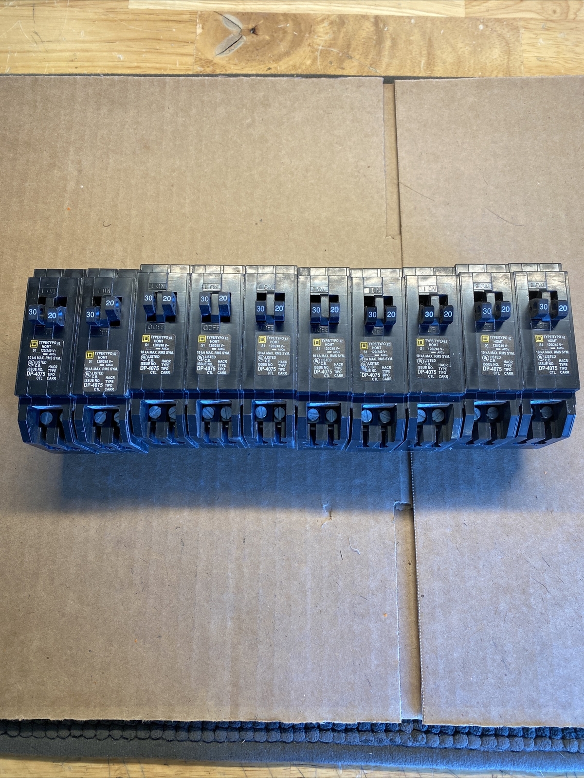 Lot Of 10 Square D HOMT3020 Homeline 30/20 Amp 2 Pole New No Box Circuit Breaker