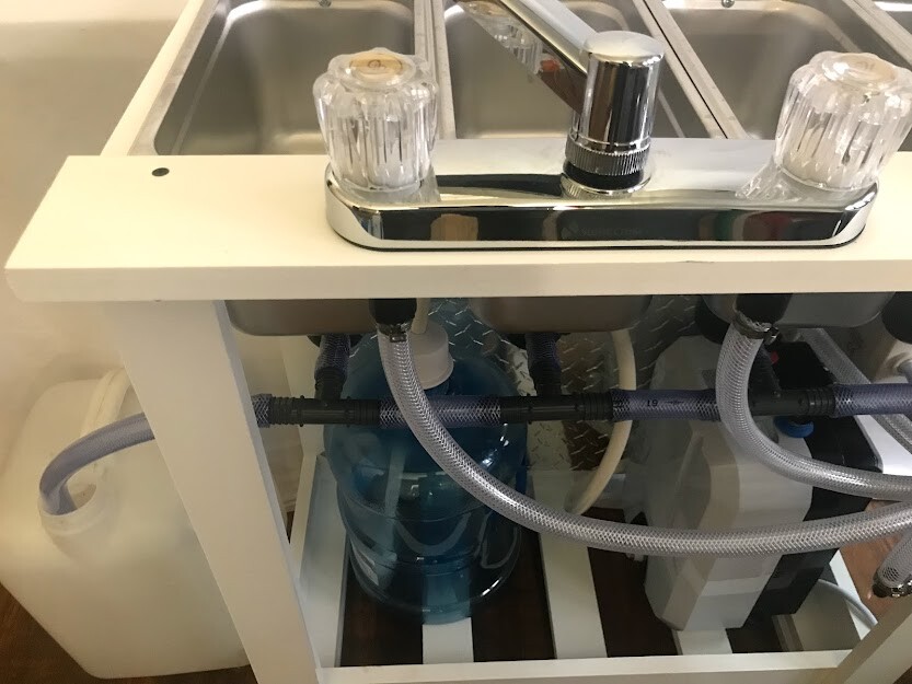 Concession Sink Portable USED Scratch & Dent – Silver (FREE 30 DAY RETURNS!)