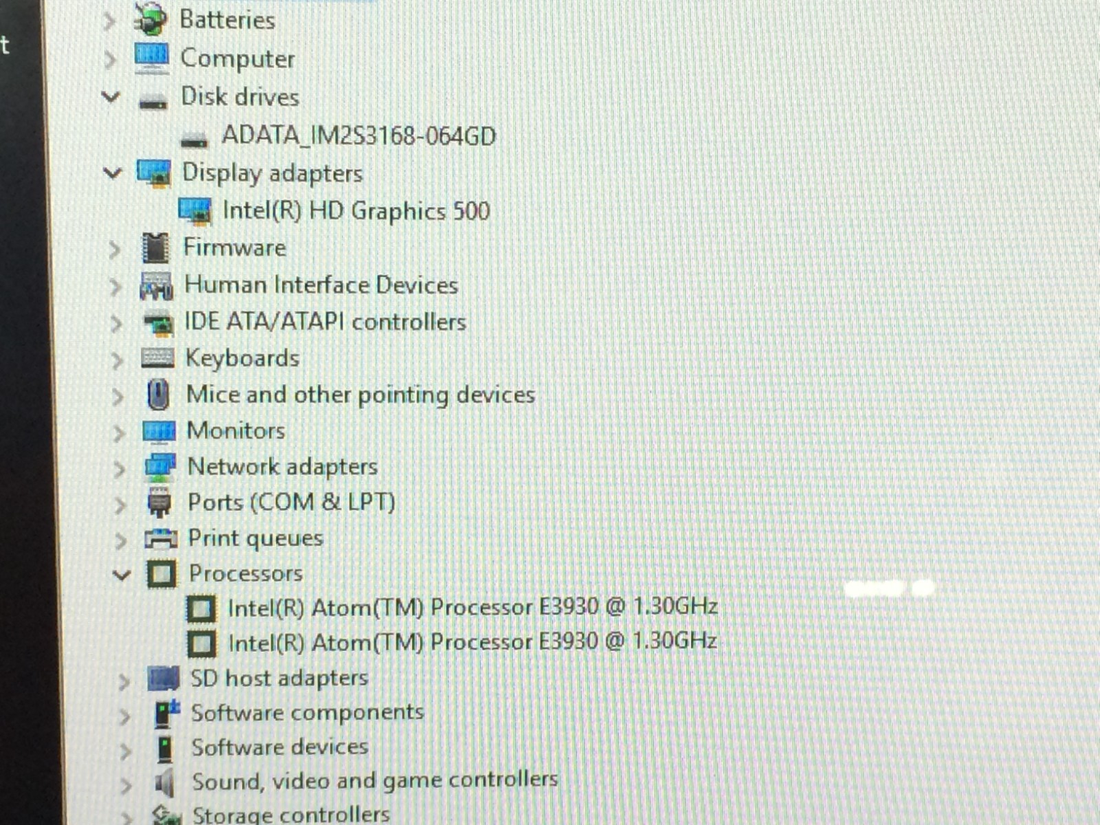 Oracle Micros Express Station 4 Intel Atom E3930 1.3GHz 4GB Ram Windows 8204000