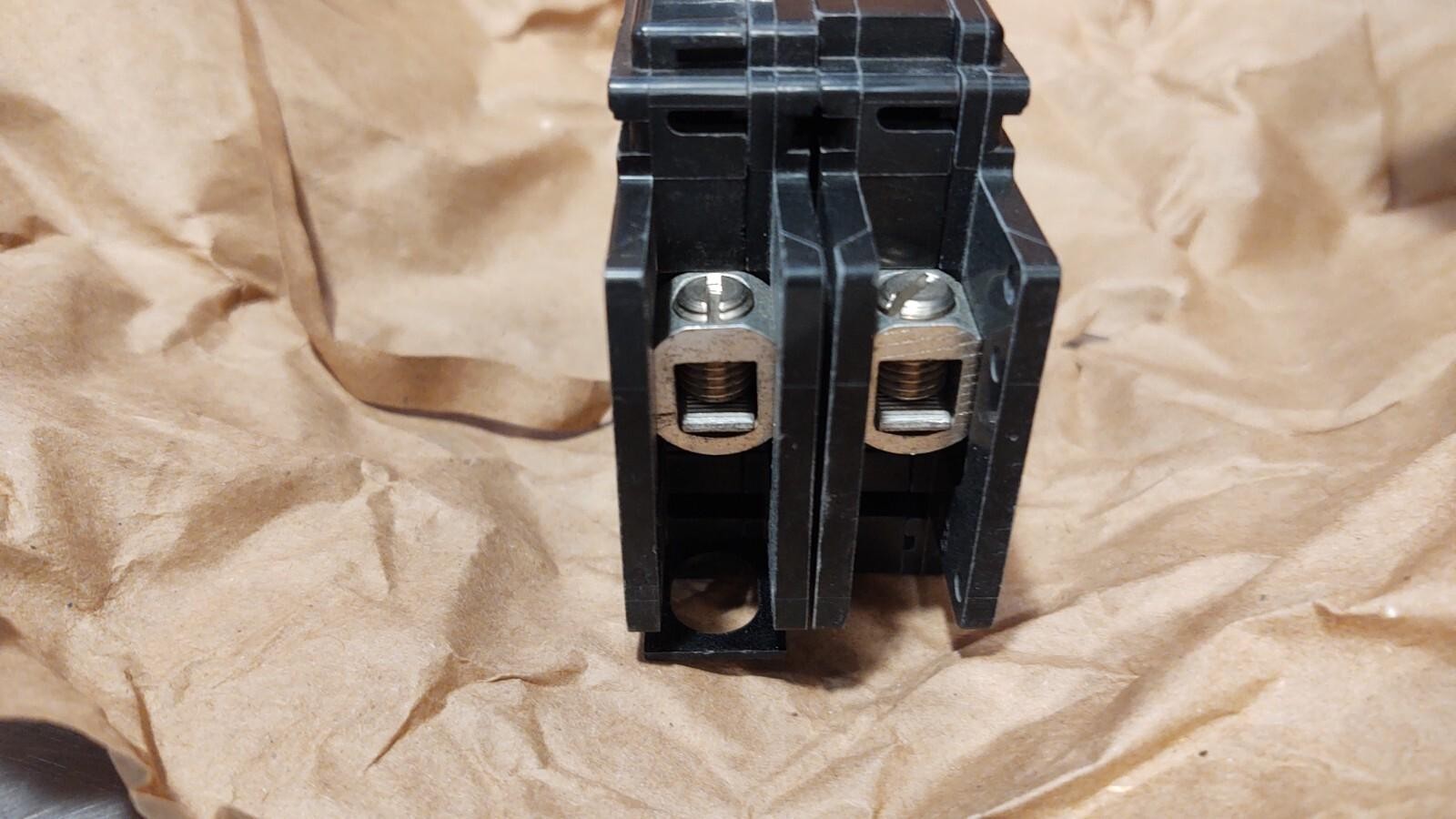Lennox 72K07 Circuit Breaker 2 Pole 35A 120/240V Common Trip