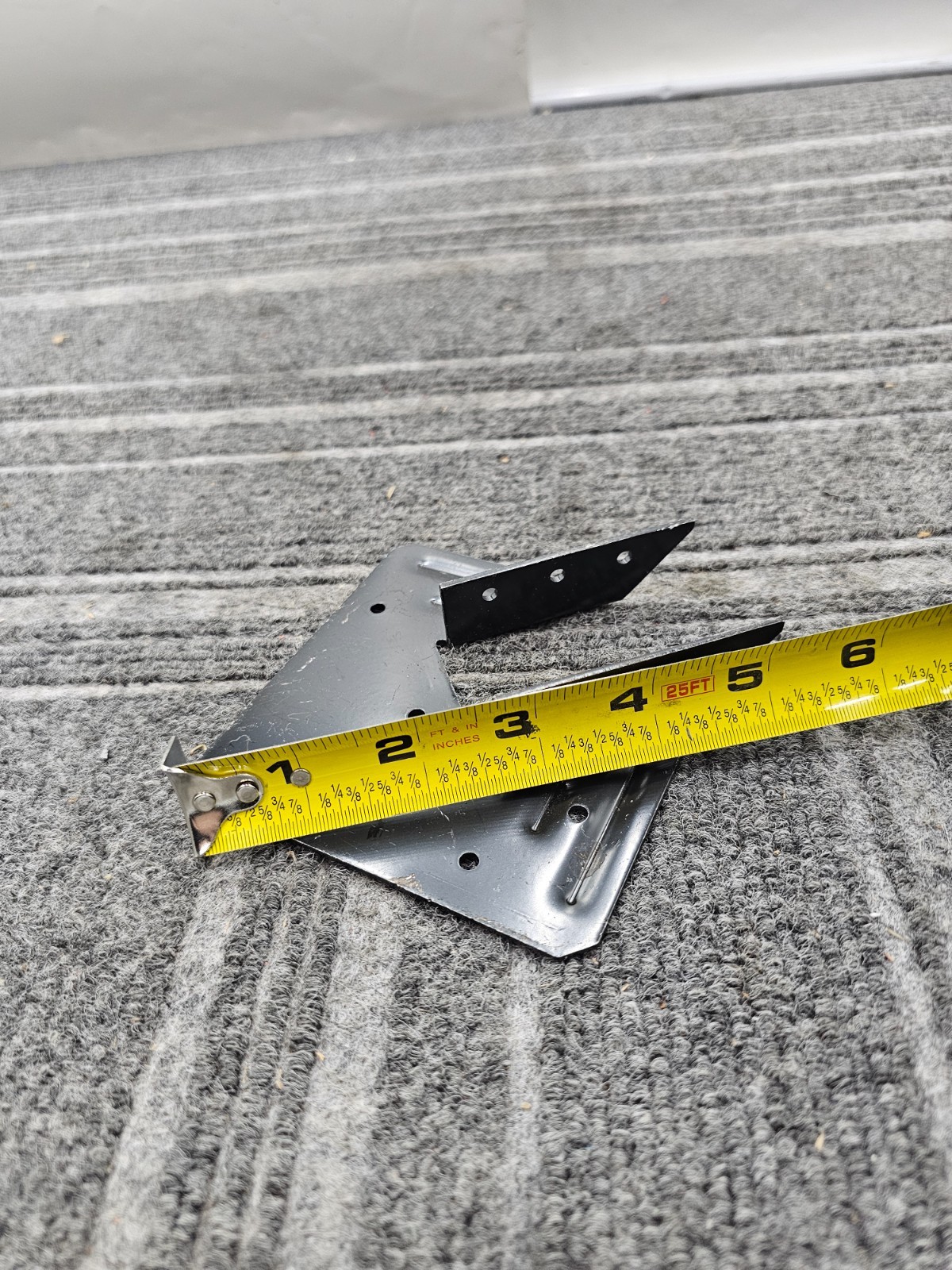 (QTY 30) Black Hurricane Tie For Rafter, 5-1/4″ Corner-to-Corner Length Durable