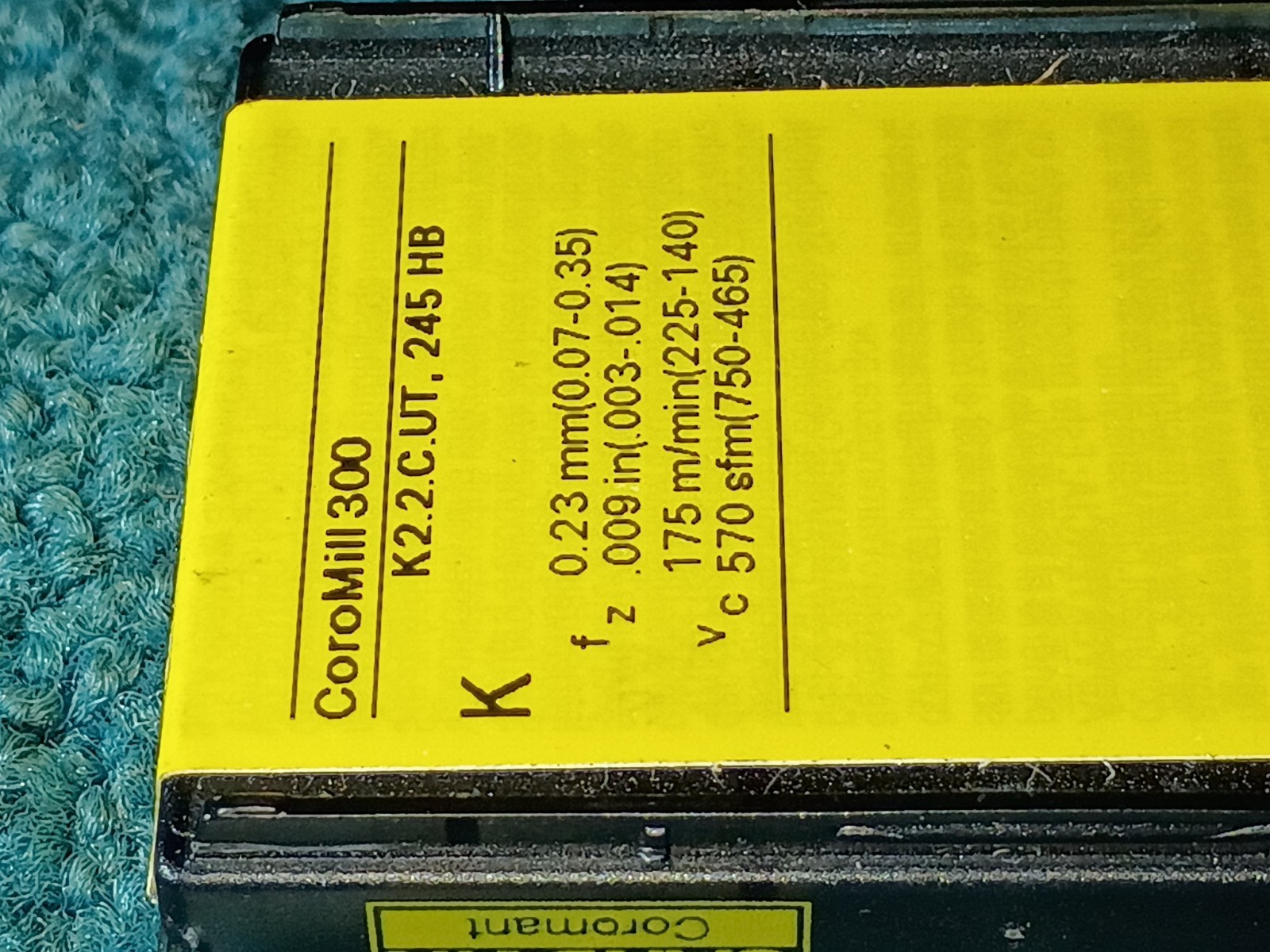 Sandvik Coromant R300-03A25-12M 32mm Corner Radius End Mill 25mm SHK 150mm OAL
