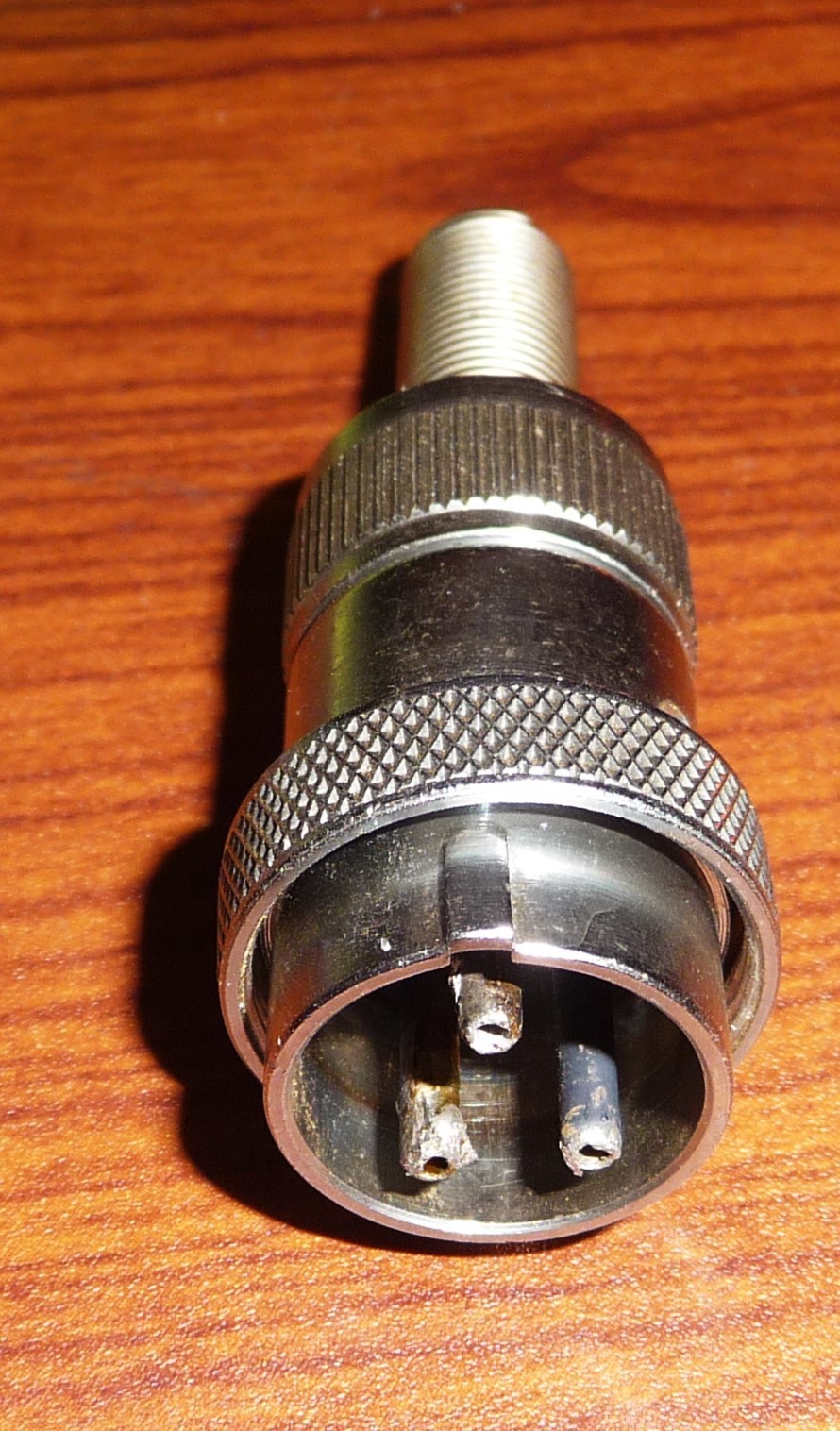 MC3M AMPHENOL 3PIN XLR CONNECTOR NOS