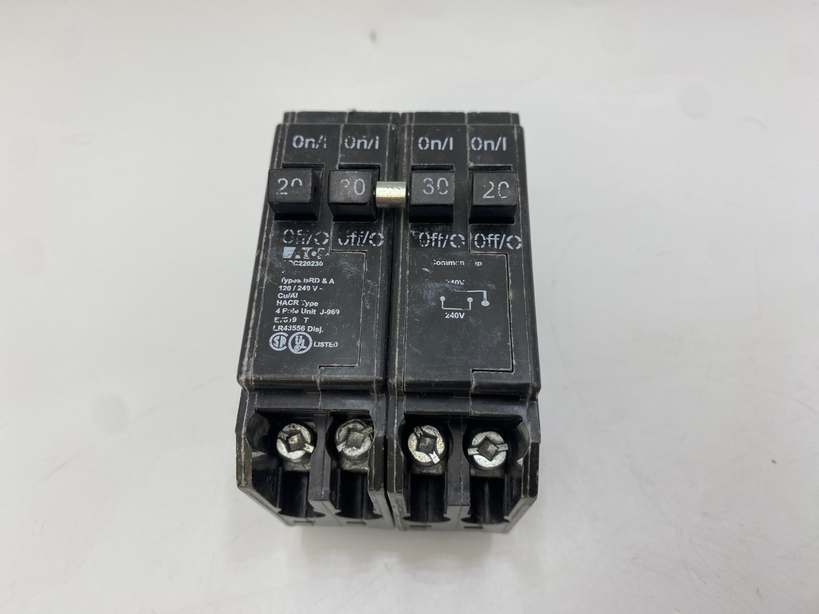 Eaton BRD22030 Plug-In Circuit Breaker 20A/30A 120/240V 2/4P 1PH BRD 20/30 AMP
