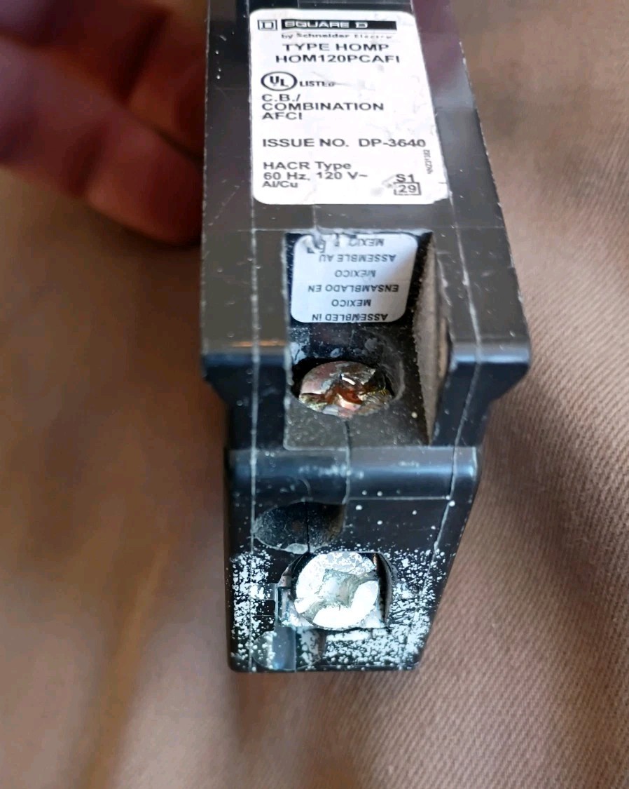 Square D HOM120PCAFI Circuit Breaker 20A 120V 1-Pole AFCI