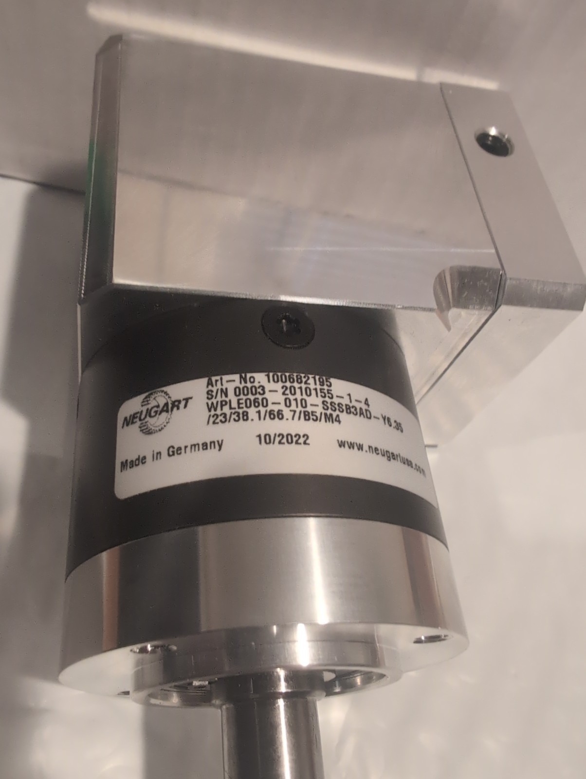 Neugart WPLE060-010-SSSB3AD PLANETARY GEARBOX FOR SERVO MOTOR