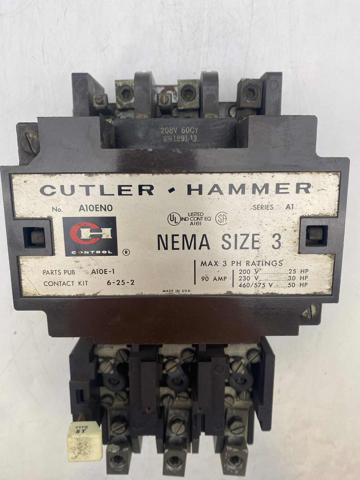 Cutler-Hammer A10EN0 Motor Starter NEMA Size 3 208V/60Hz Coil (Used)