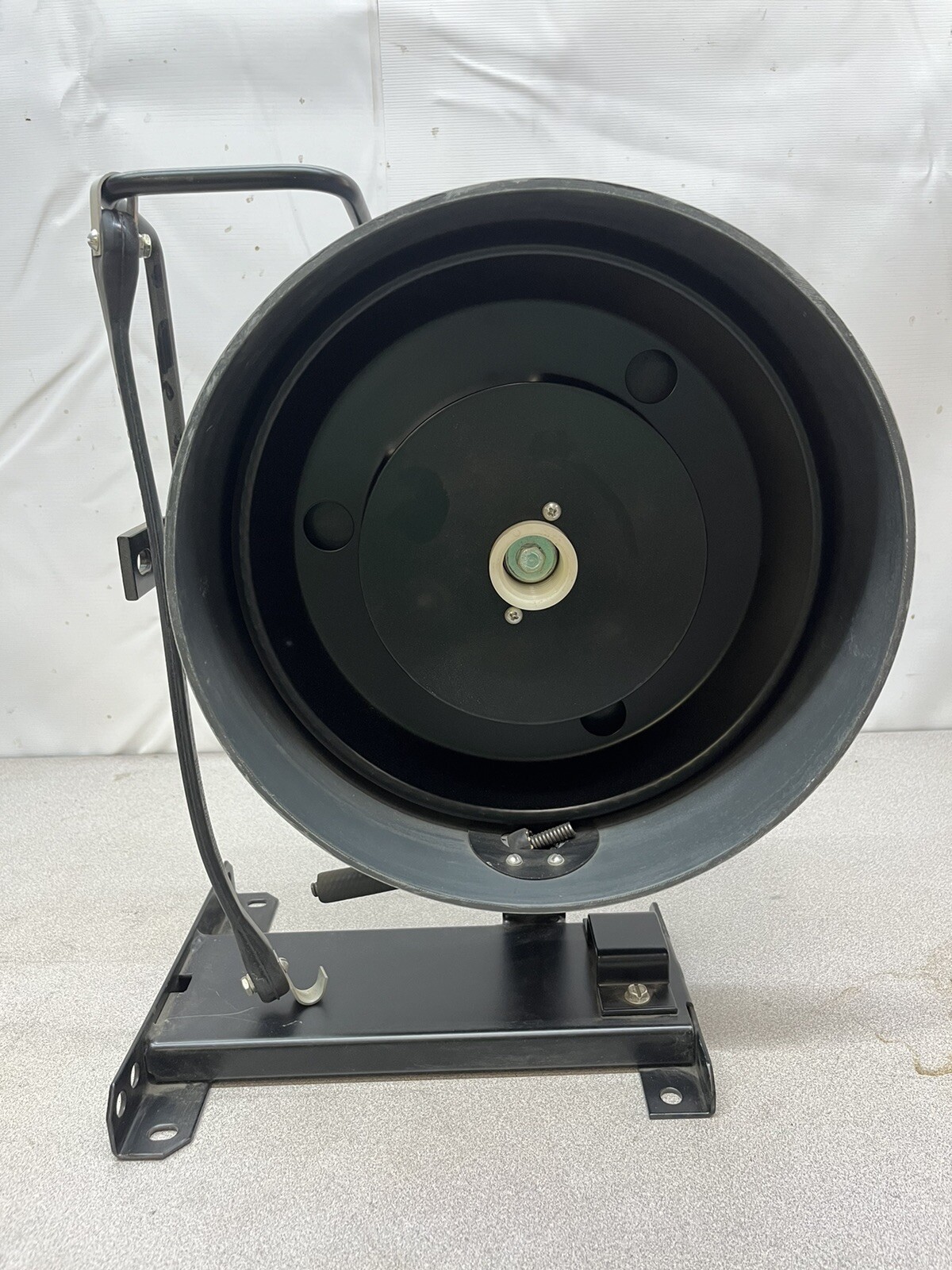 Lincoln Electric 14# INN REEL W/ CANISTER ON SM – K378 – Welding