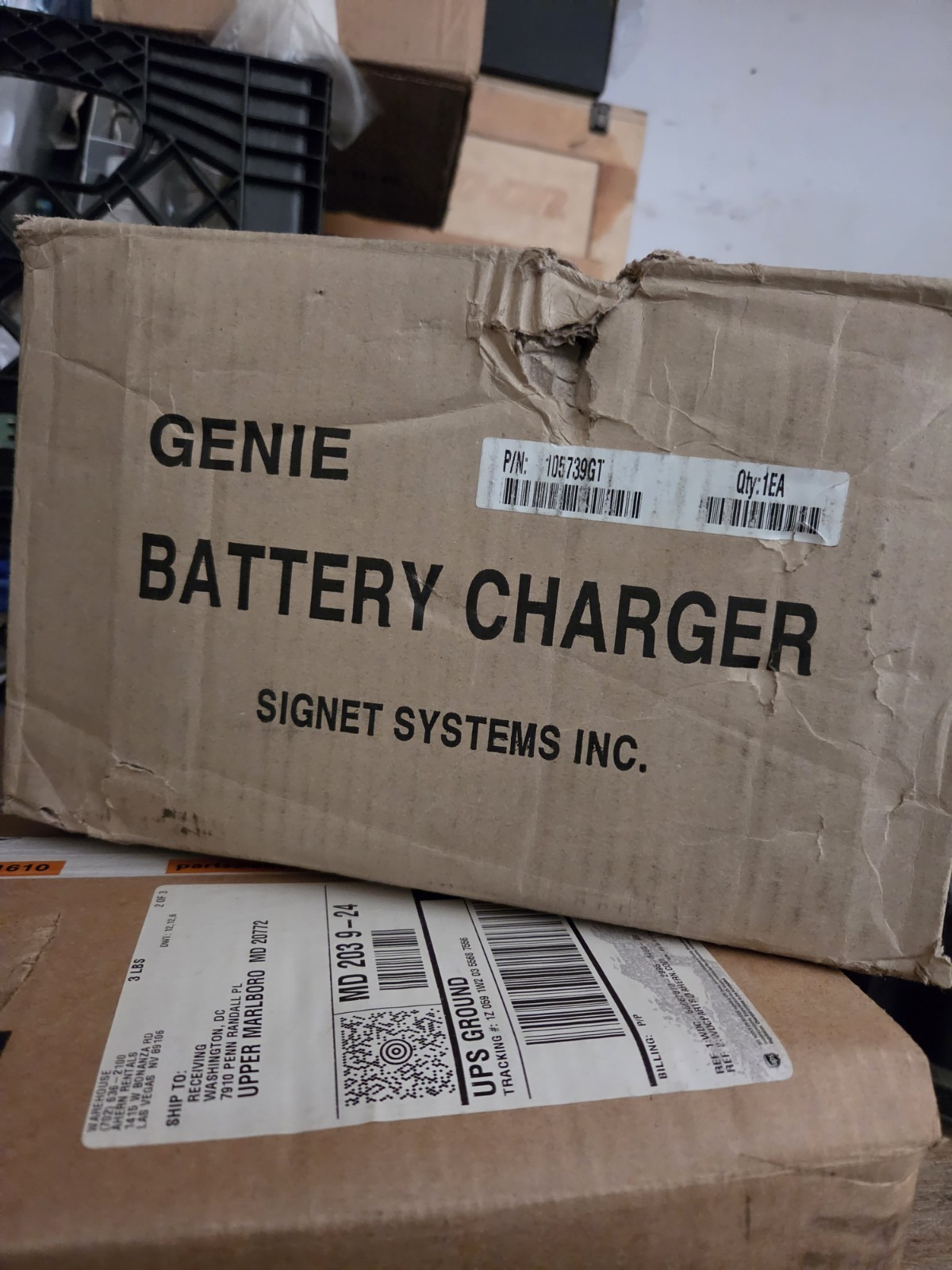 Genie 105739GT 24 Volt DC Battery Charger