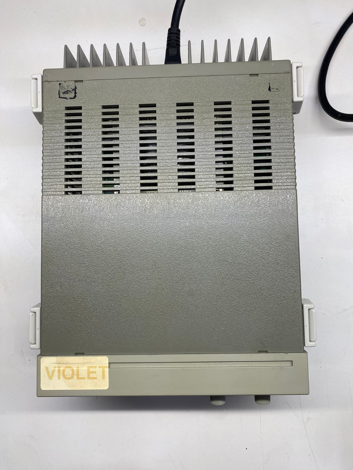 HP E3610A 0-8V, 0-3A ; 0-15V, 0-2A DC Linear Power Supply – Tested
