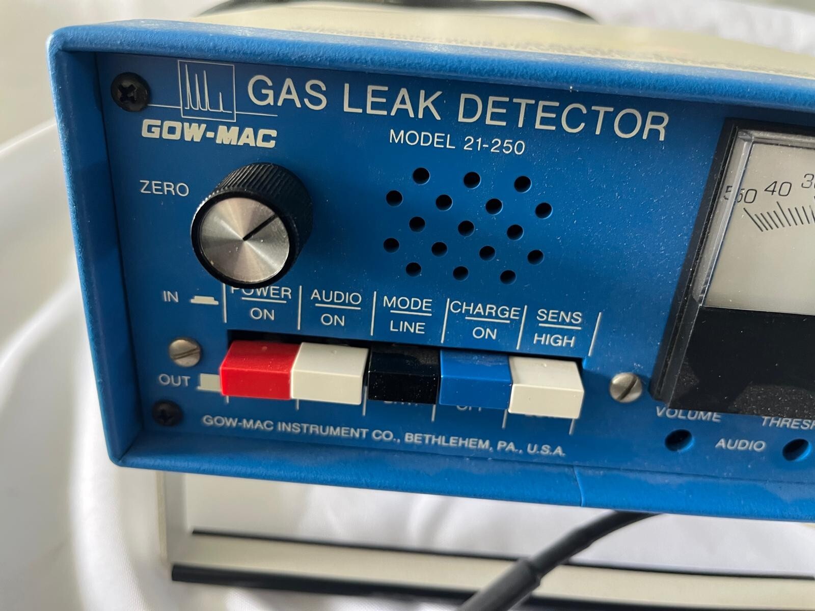 GOW-MAC Instrument Co. – Gas Leak Detector Model 21-250 – USA