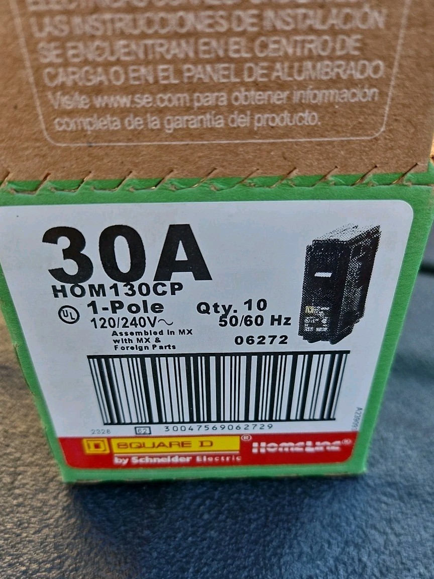Square D HOM130CP 30 1-Pole Circuit Breaker Box Of 10