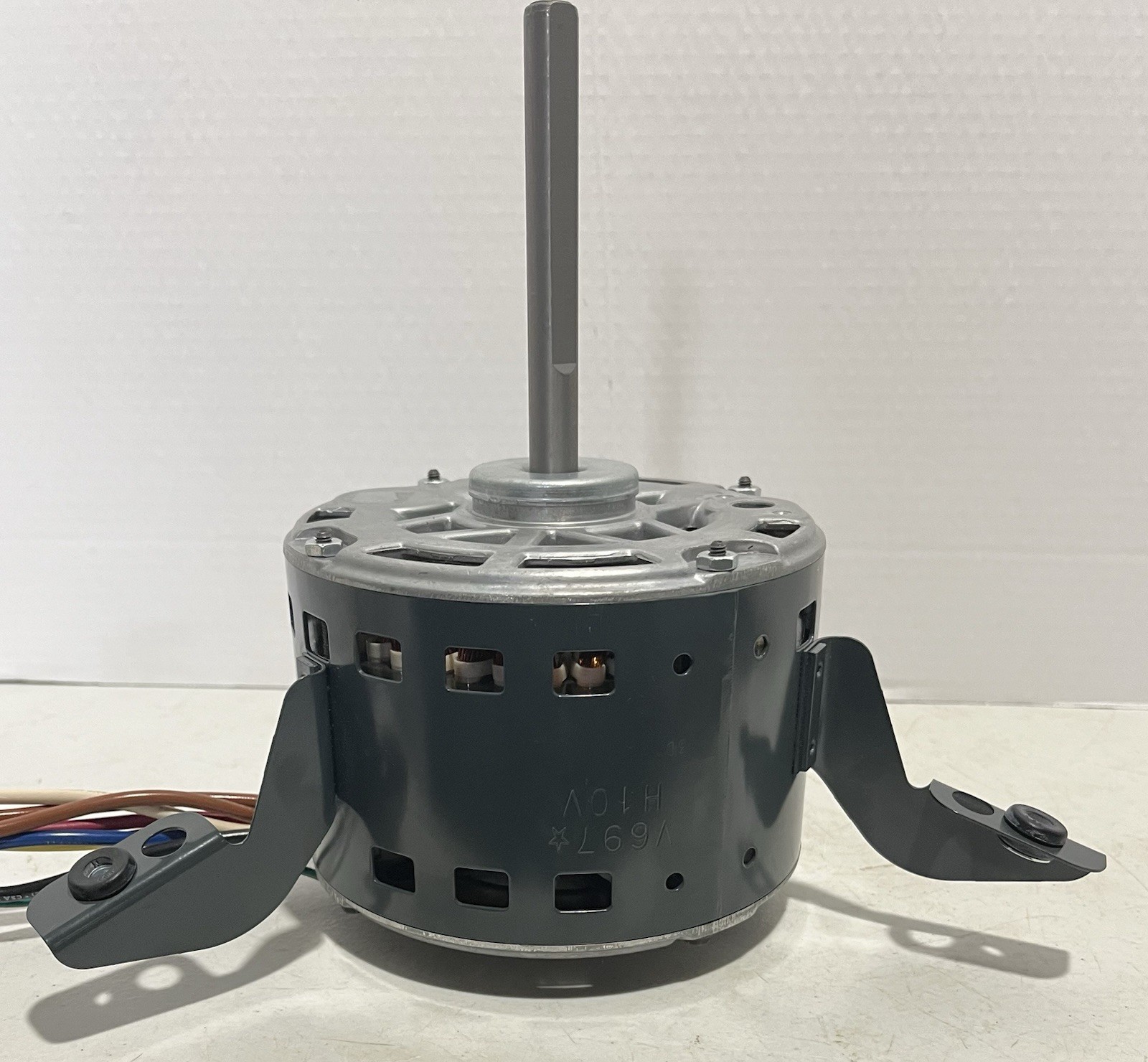 Genteq HC37TE114 Blower Motor 1/5 HP 115 V 1075 RPM 2.80 A