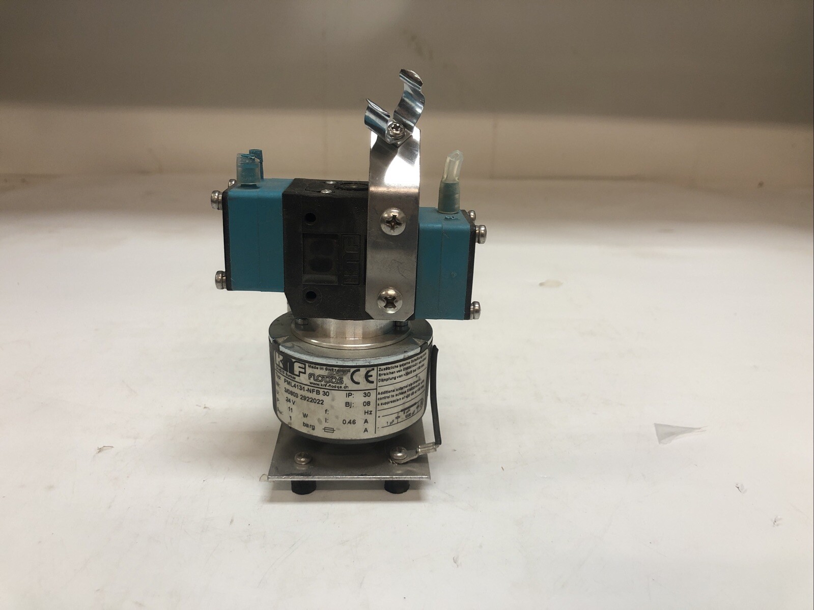 1 Used KNF PML4131-NFB 30 Diaphragm Liquid Pump 0.46A 24VDC, IP: 30, Bj: 08