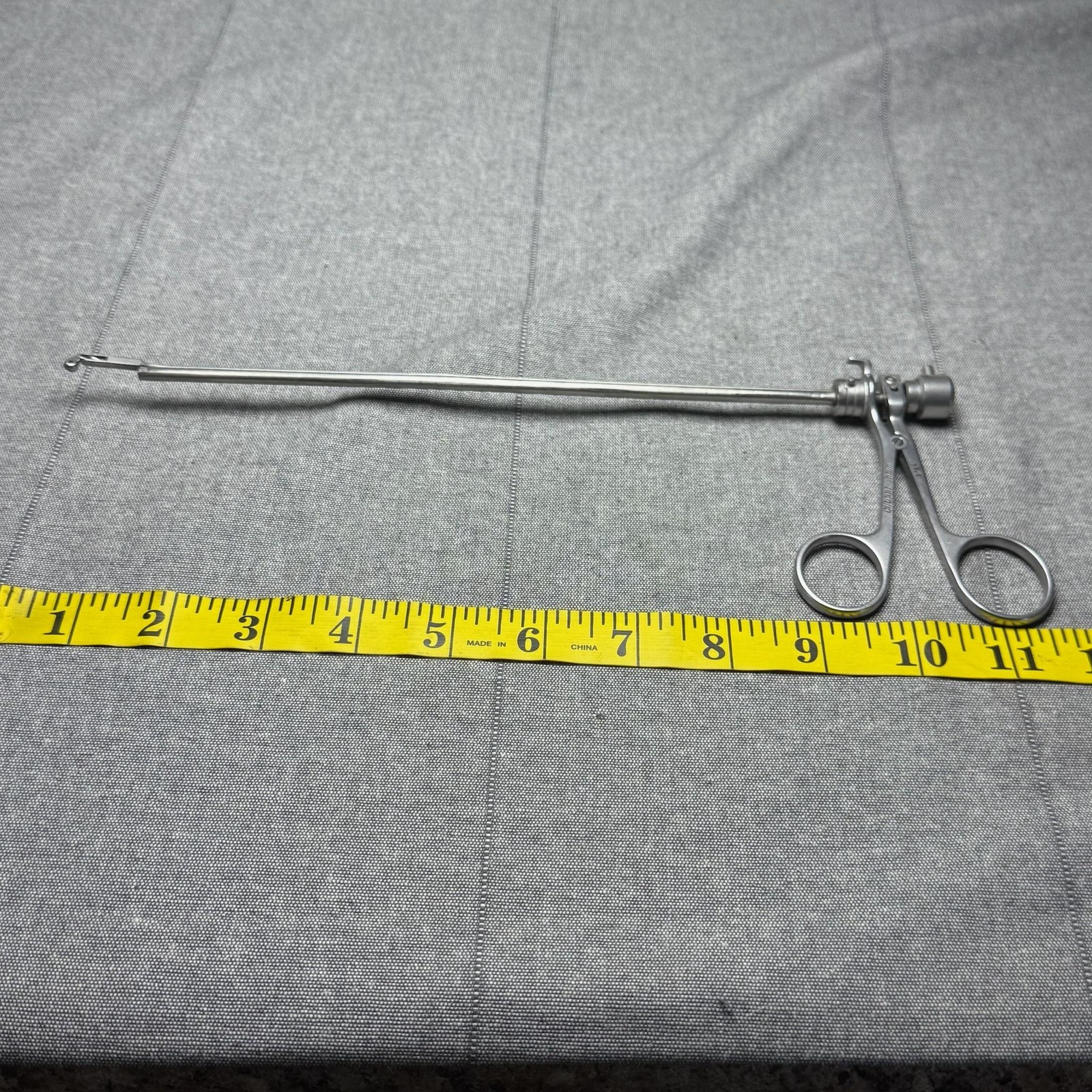 Circon Acmi 8213 Endoscopic Grasping Forceps Long Shaft Surgical Instrument
