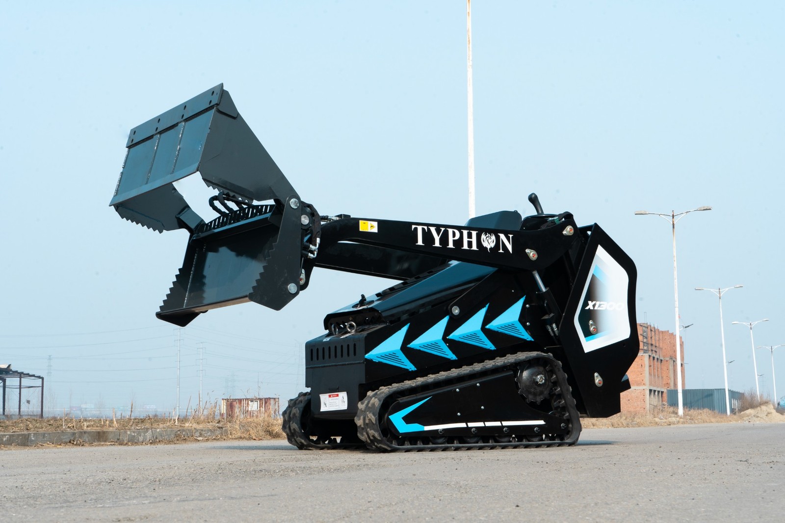 4-In-1 Combo Mini Skid Steer Bucket attachment for TYPHON STOMP X1300 &STOMP 509