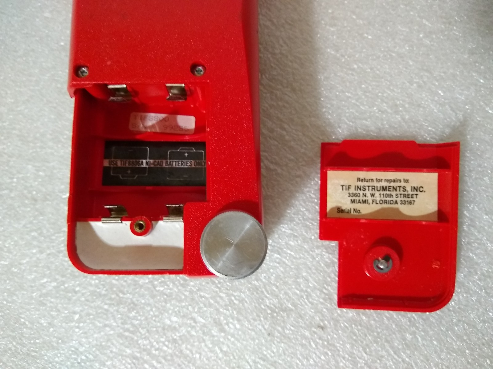 TIF 8800A Combustible Gas Detector w/ Case – No Charger