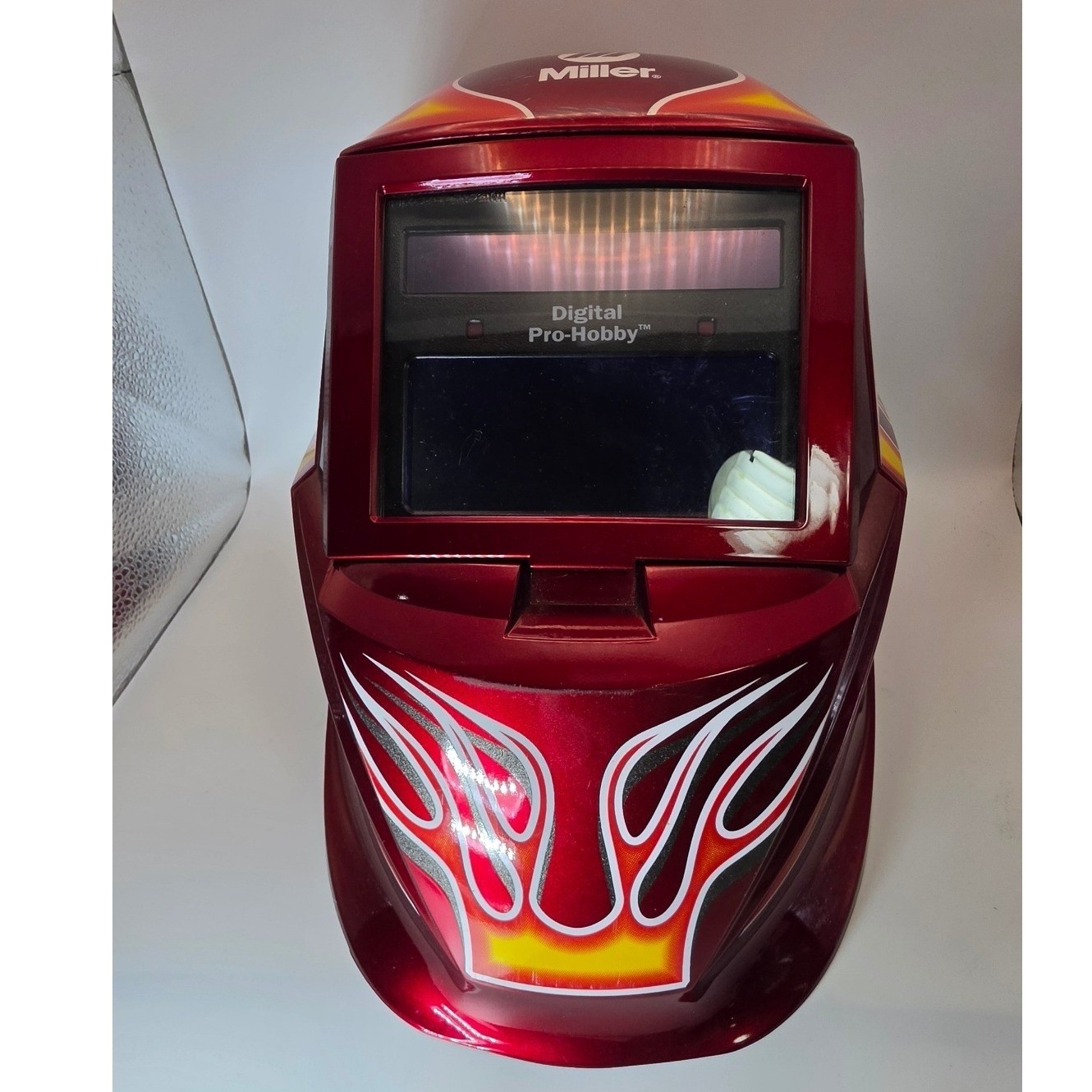 Miller Digital Pro-Hobby Welding Helmet Auto Darkening Red Flame Shell WORKS