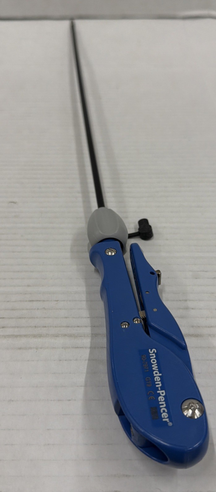 Snowden Pencer 90-7071 Laparoscopic Flat Nose, Dissector Forceps, 5.0mm x 32cm