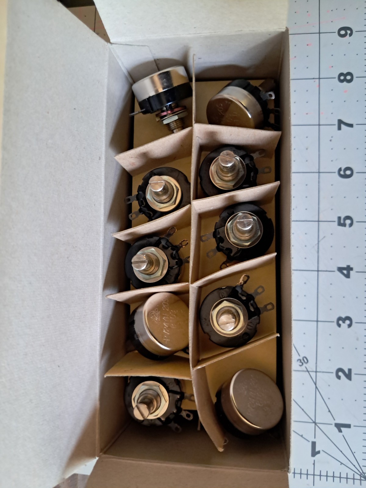 NEW (Set of 2) Tokyo Cosmos TOCOS RV24YN 20S B103 10KΩ 0.25W Potentiometer