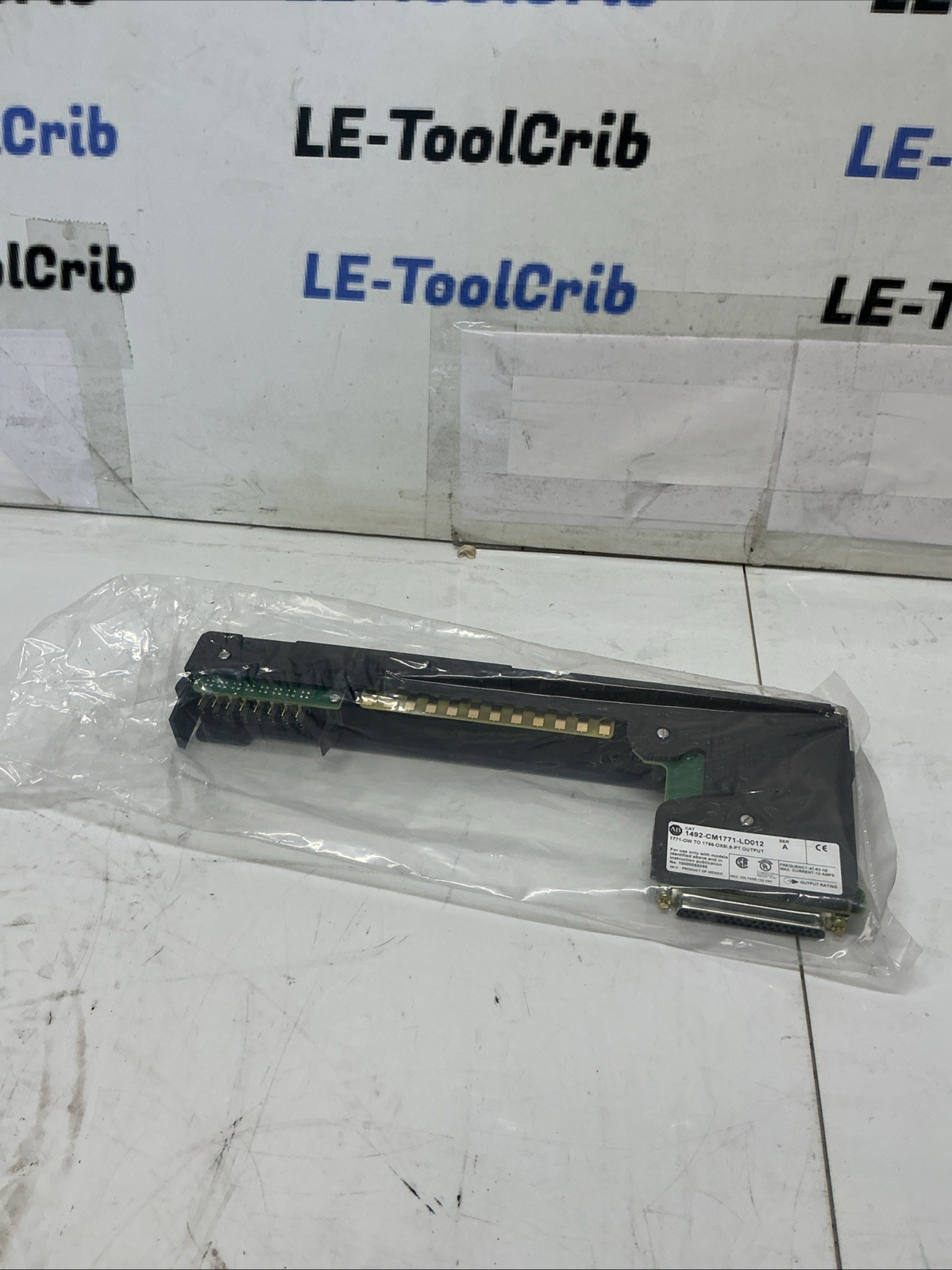 Allen Bradley Swing-arm Conversion Module 1492-CM1771-LD012 SER. A Y-974