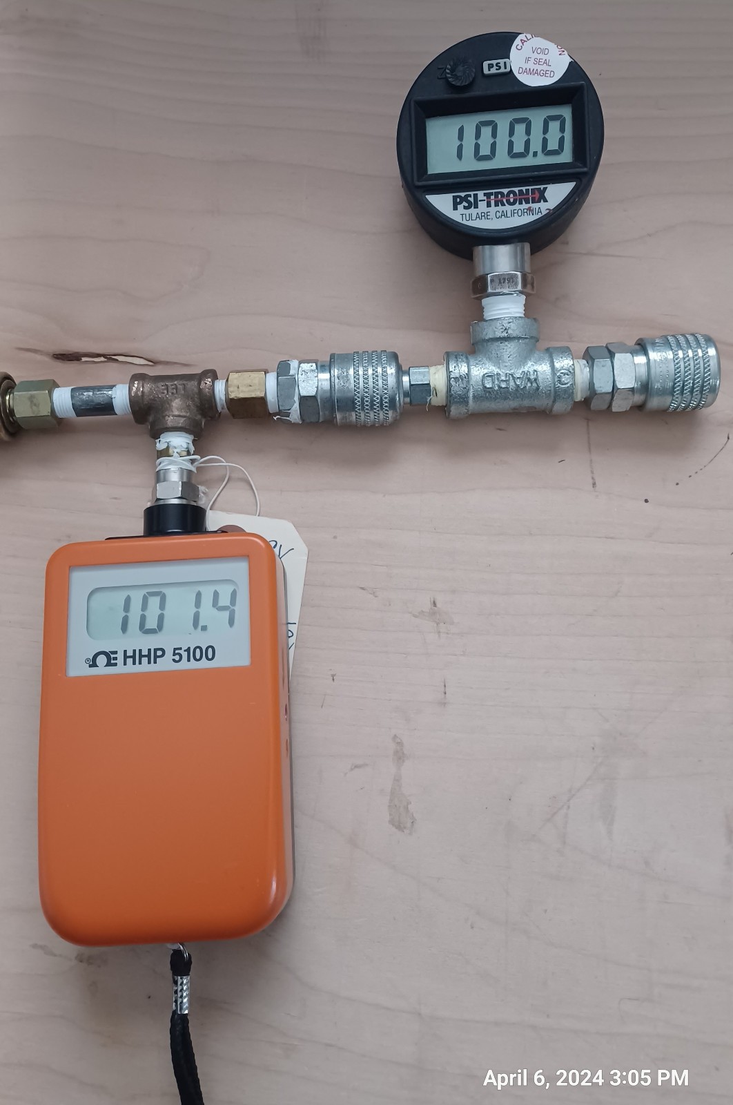PSI-TRONIX PG-2000-200.0-PSI Digital Pressure Gauge