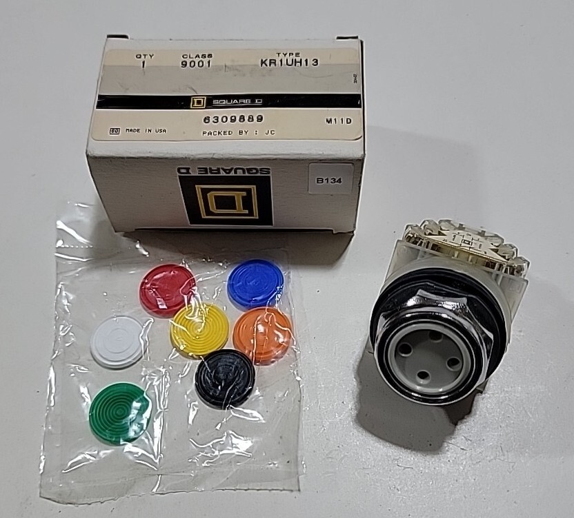 Square-D 9001-KR1UH13, Universal Pushbutton, Momentary, 1NO+1NC, 30mm