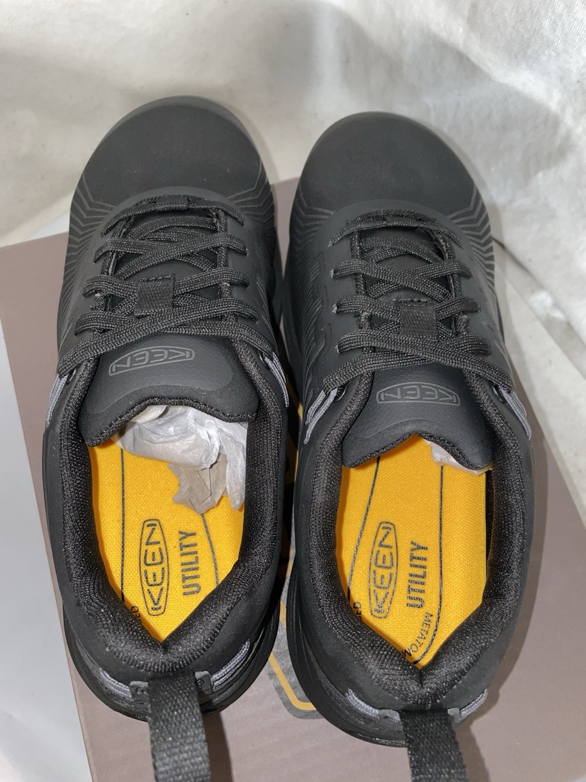 Keen Sparta XT Women’s Size 8M Safety Toe Work Shoes Slip Resistant Black/Black