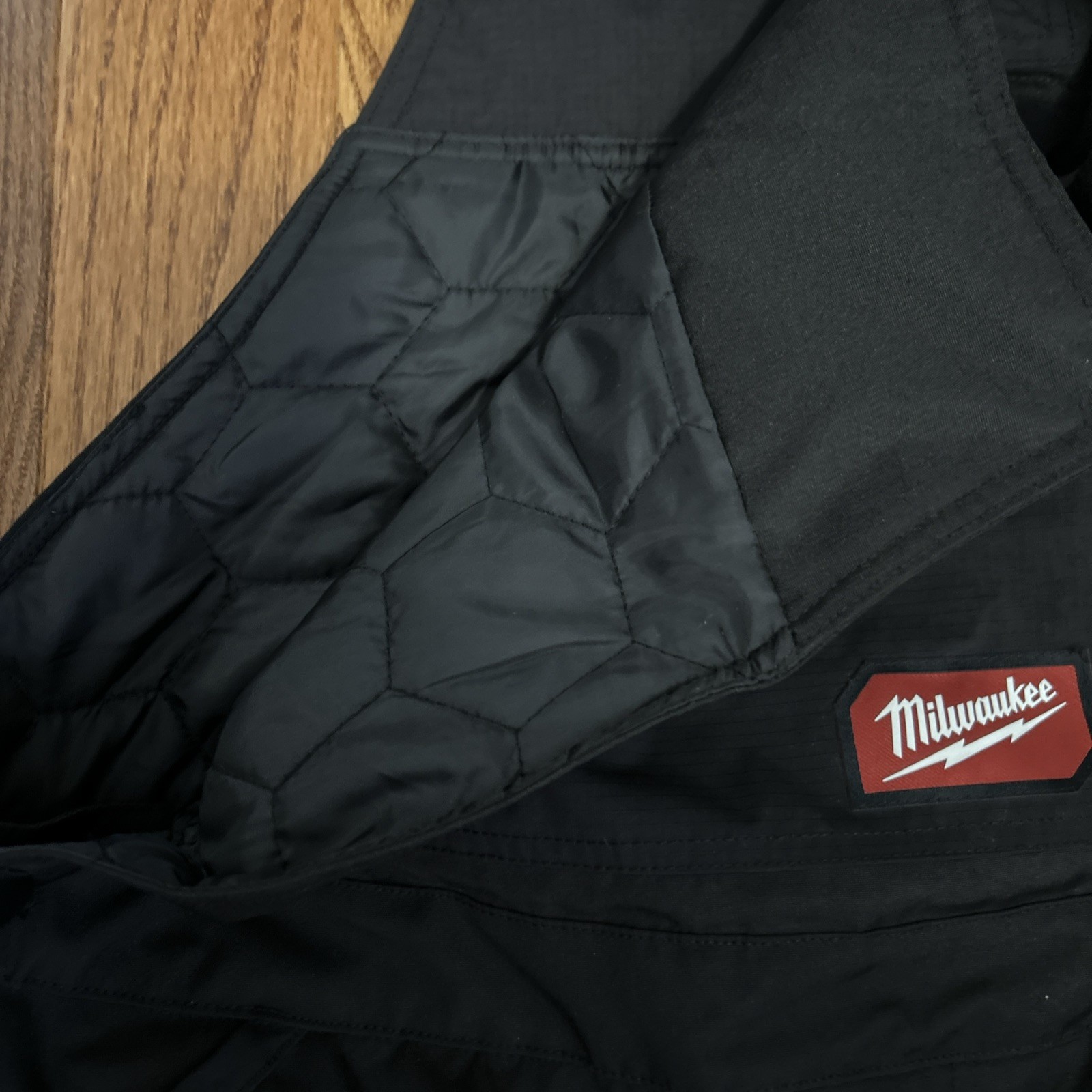 Milwaukee Tool Freeflex Insulated Bib Overalls, Black Small/Tall
