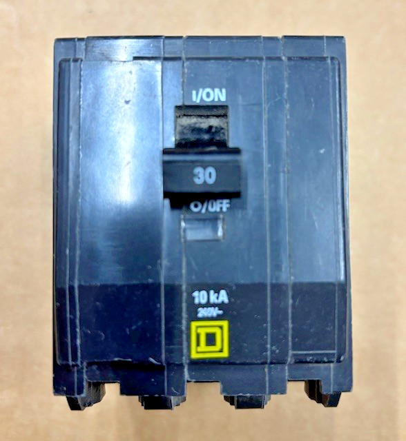 Square D QOB330 30A Miniature Circuit Breaker