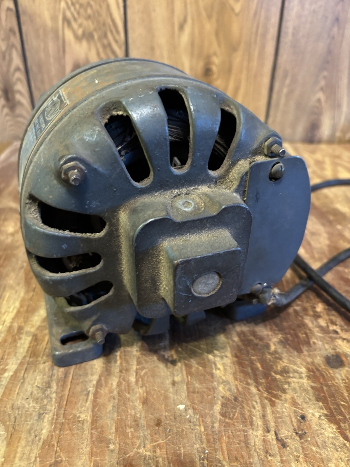 Dunlap 1/4 HP Electric Motor 1157272 Split Phase Reversible 1750 RPM 115 volts