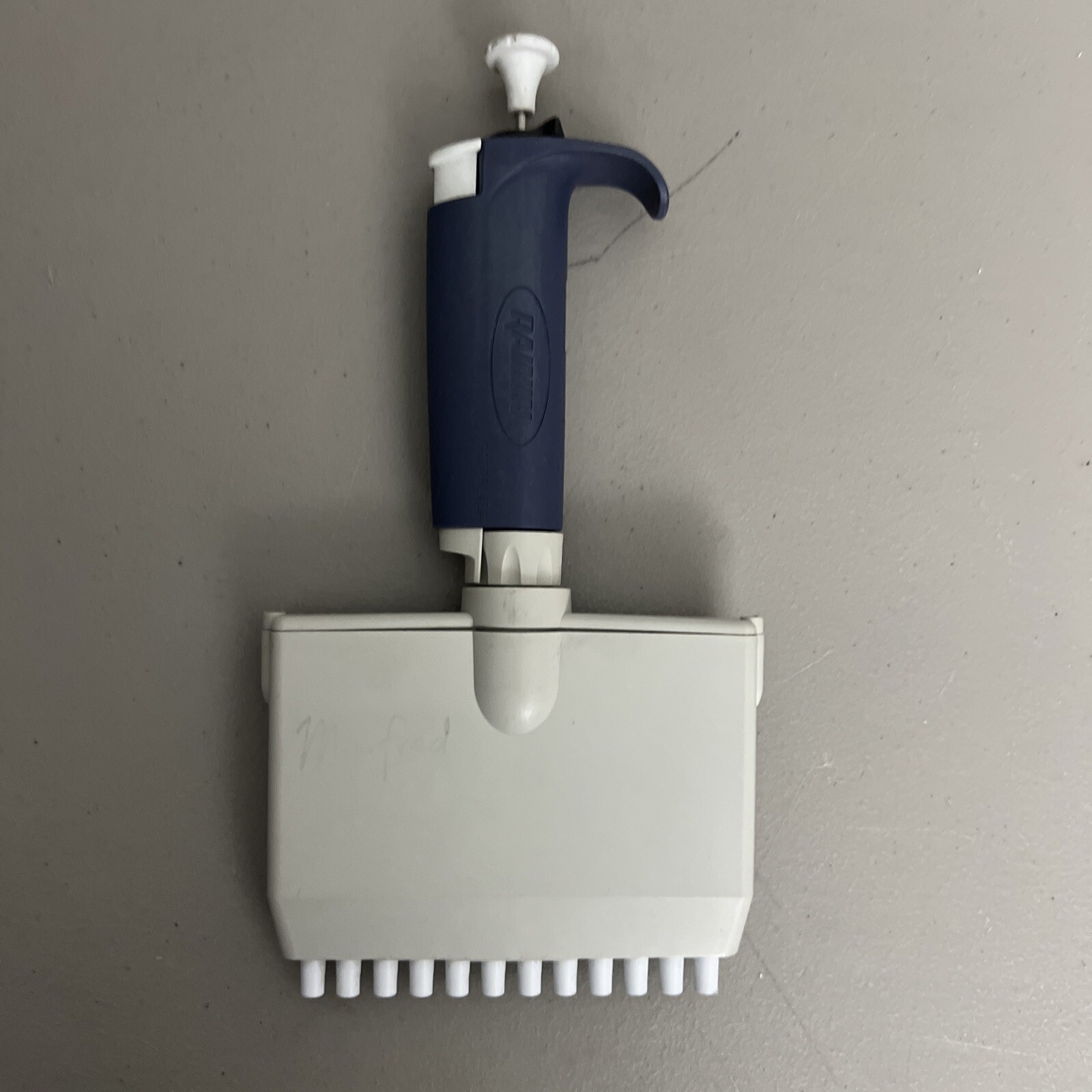 NICE Rainin Pipet-Lite 12 Channel Multichannel L200 Pipette LTS Pipetman